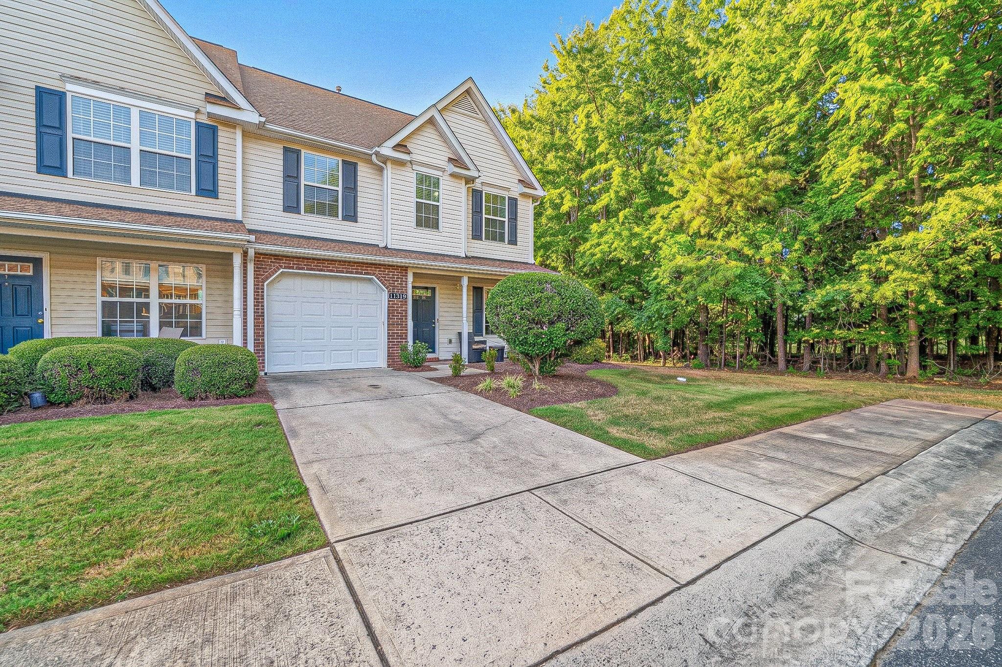 11319 Morgan Valley Lane — Charlotte