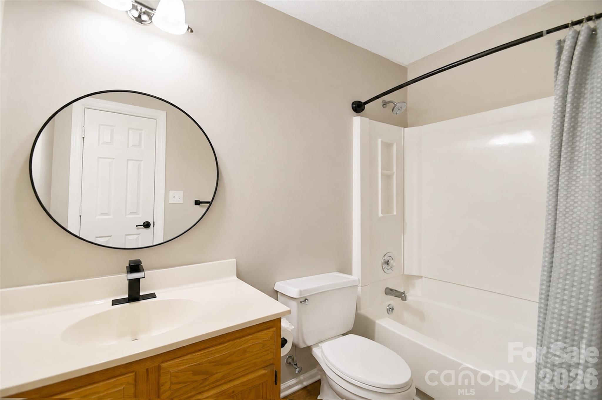 3837 Beauvista Drive — Charlotte