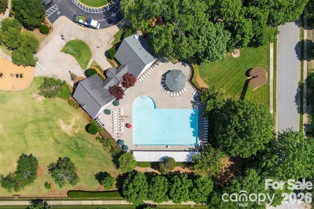3837 Beauvista Drive — Charlotte
