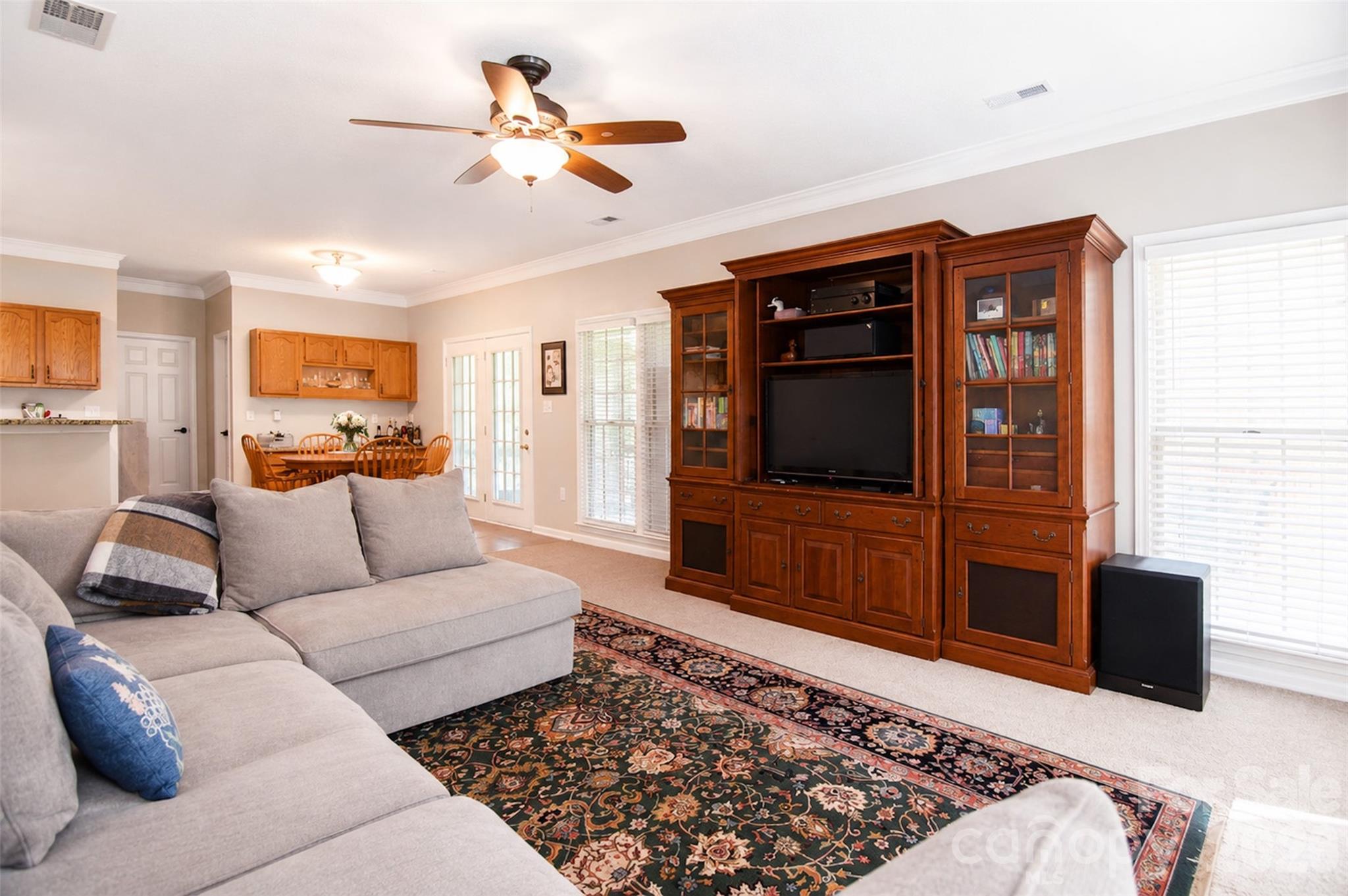 3837 Beauvista Drive — Charlotte
