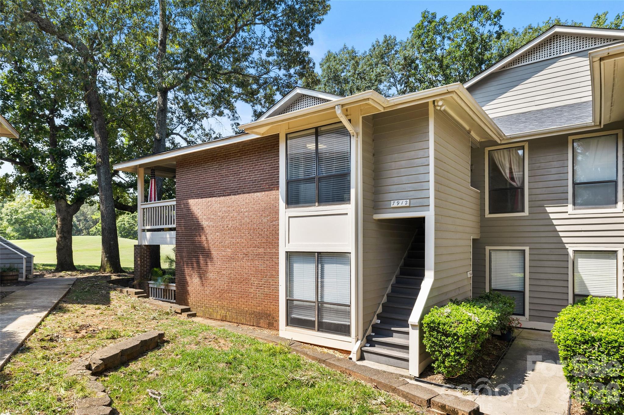 7912 Greenside Court — Charlotte