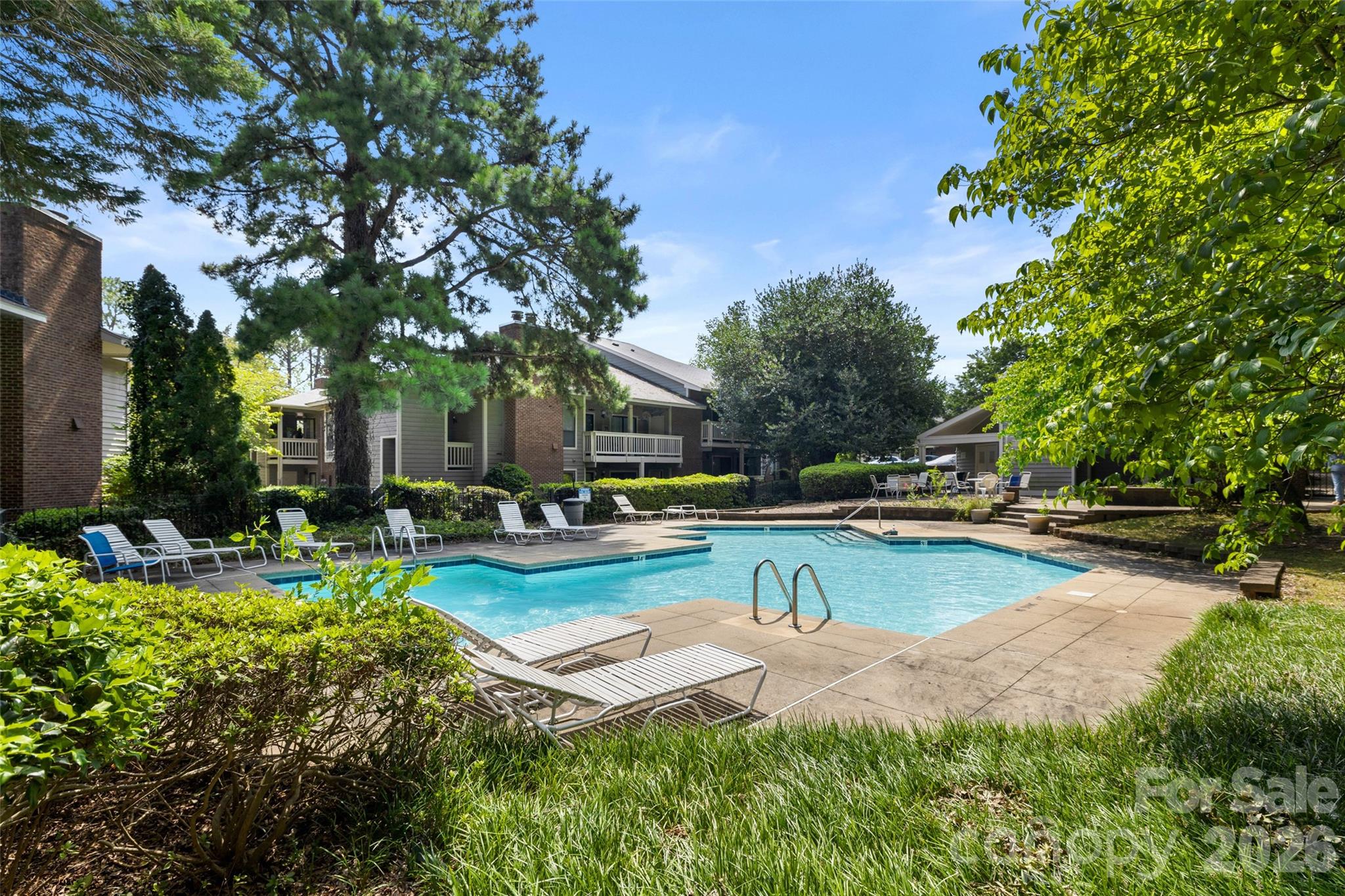 7912 Greenside Court — Charlotte