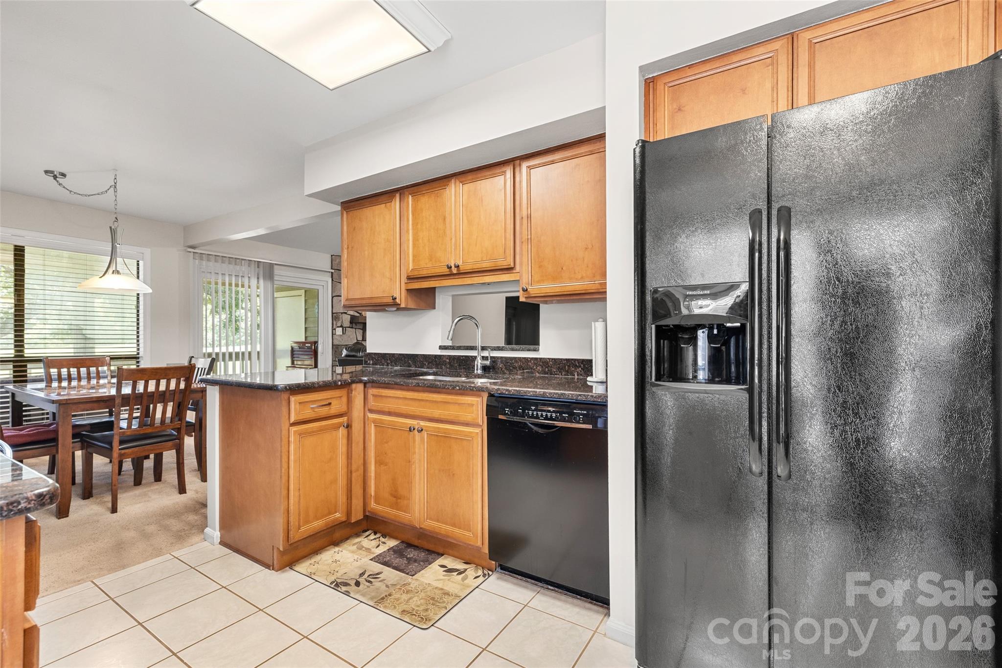 7912 Greenside Court — Charlotte