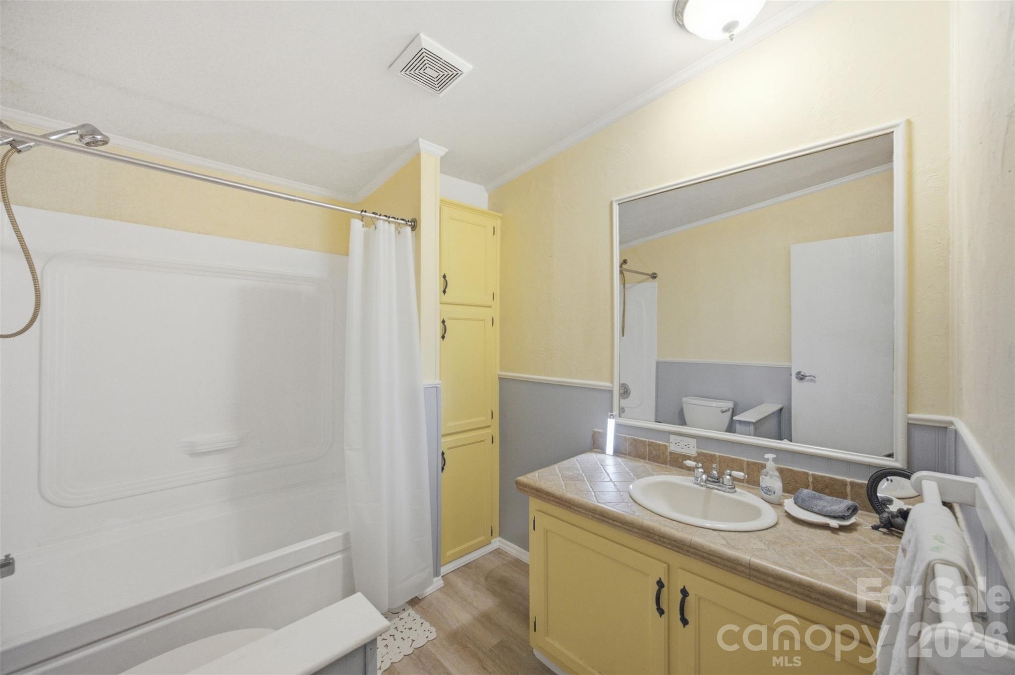 185 Payne Street — Mount Holly