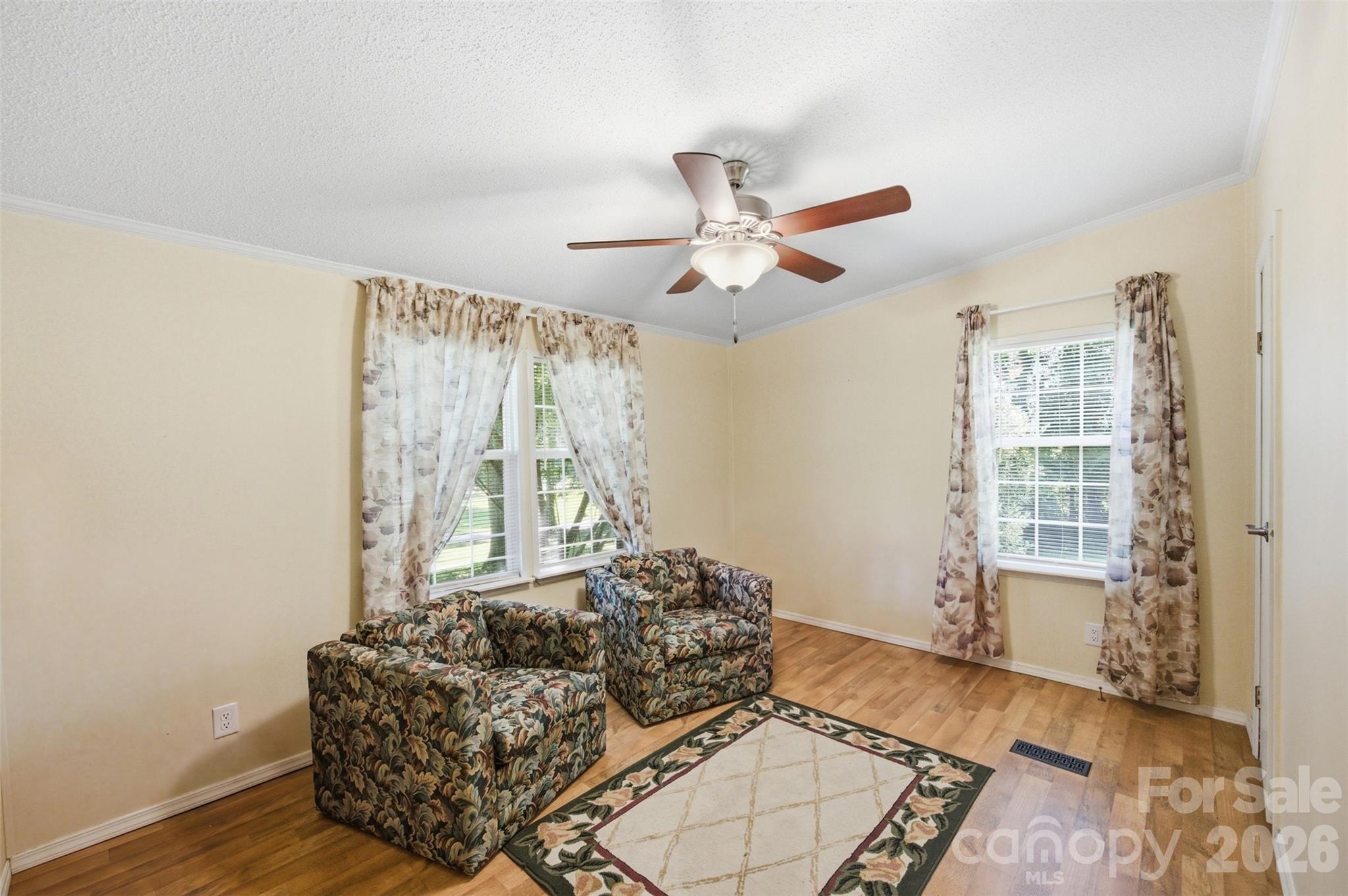 185 Payne Street — Mount Holly