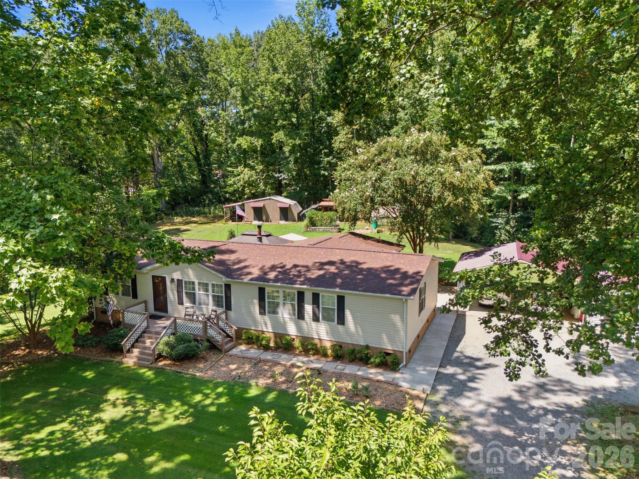 185 Payne Street — Mount Holly