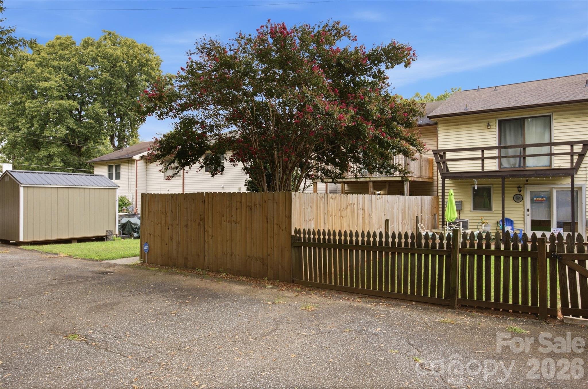 1228 B Oakwood Avenue #B — Kannapolis