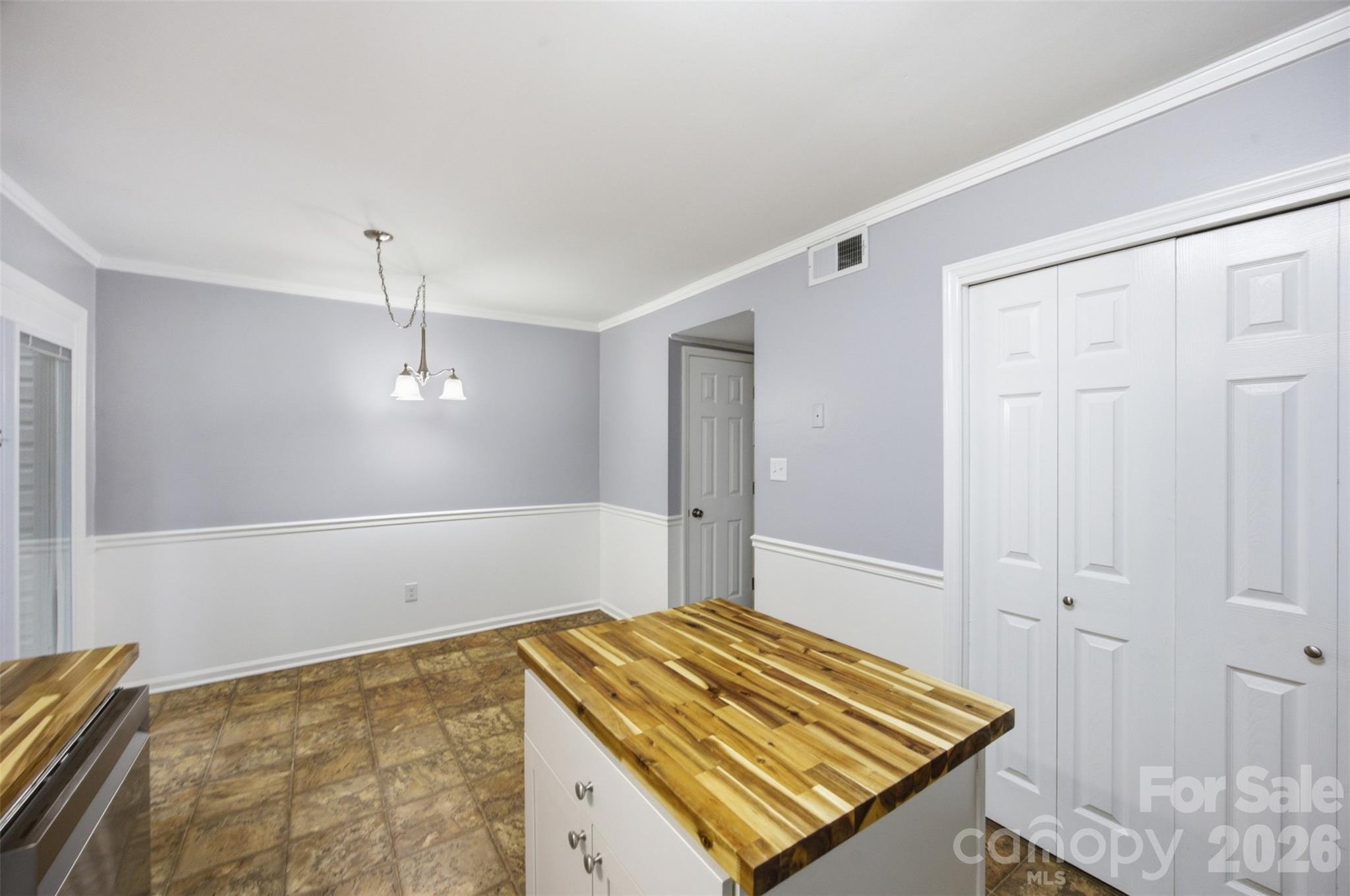 1228 B Oakwood Avenue #B — Kannapolis