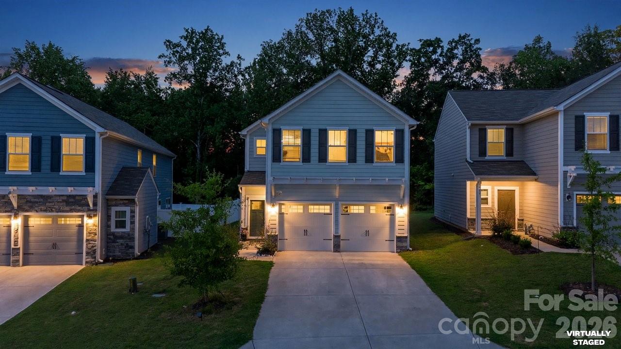 776 Candela Court — York