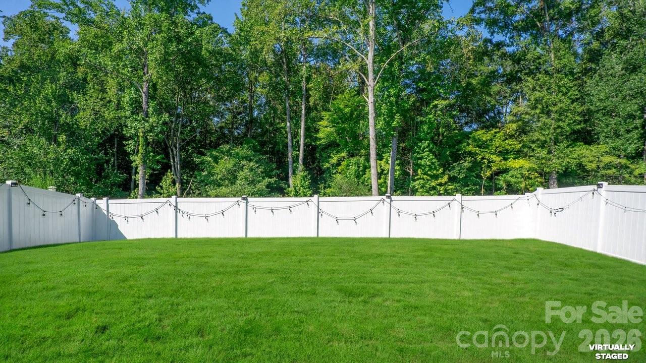 776 Candela Court — York
