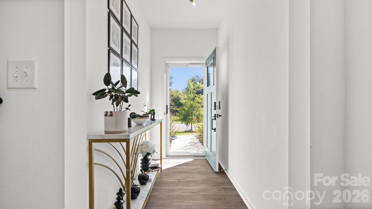 776 Candela Court — York