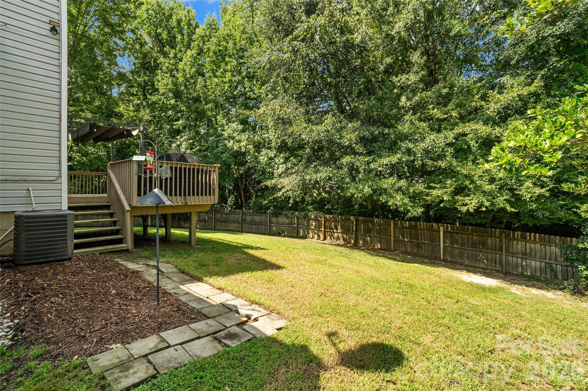 1719 Oleander Hill Court — Charlotte