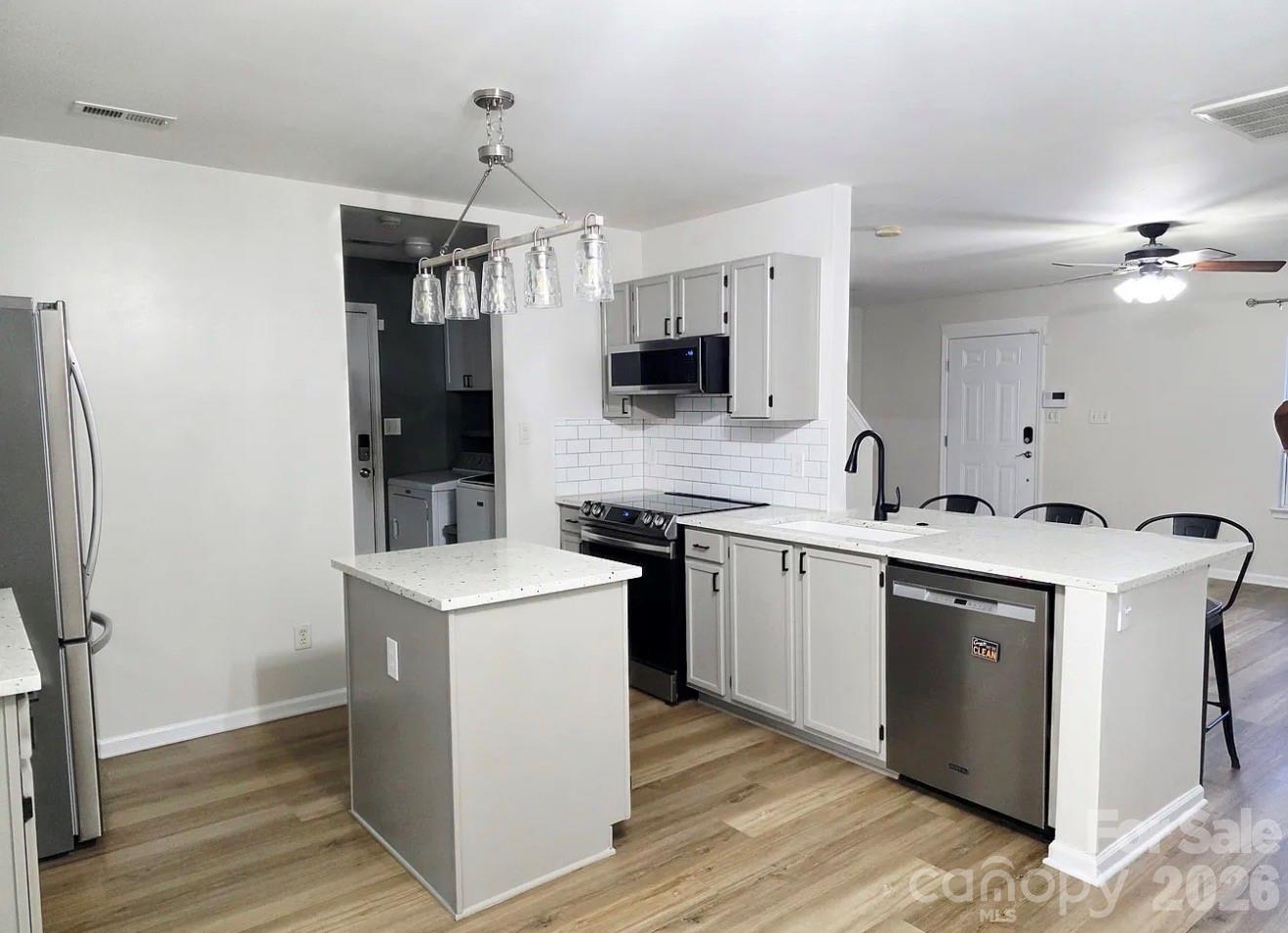 1719 Oleander Hill Court — Charlotte