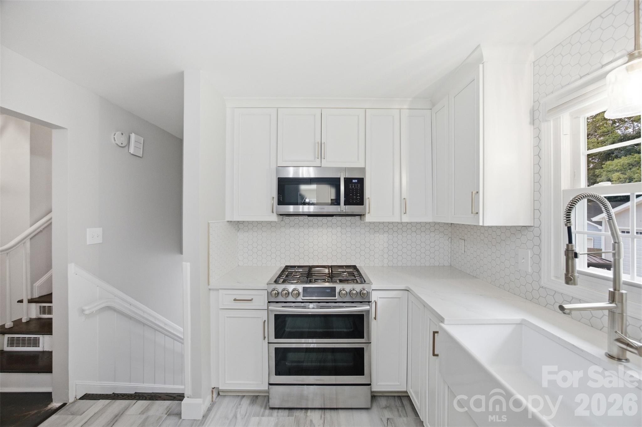 1724 Delchester Drive — Charlotte
