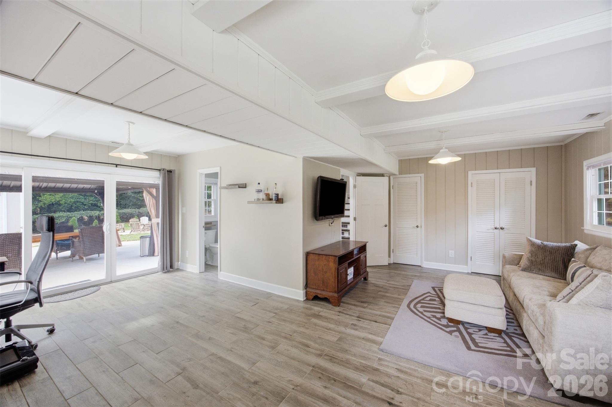 1724 Delchester Drive — Charlotte
