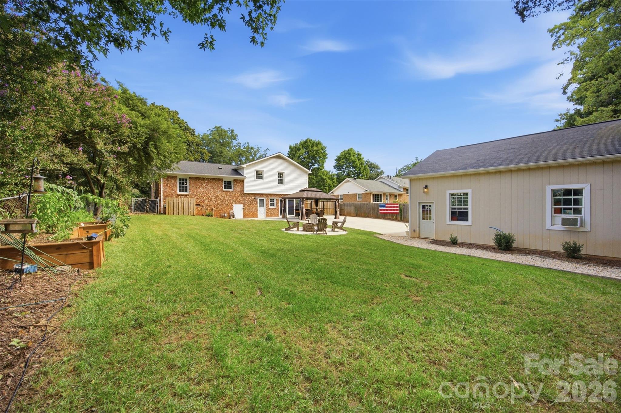 1724 Delchester Drive — Charlotte