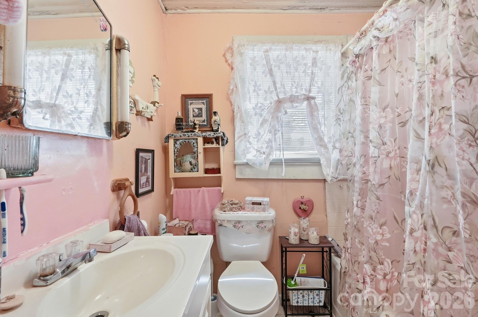 109 Salisbury Street — Rockwell