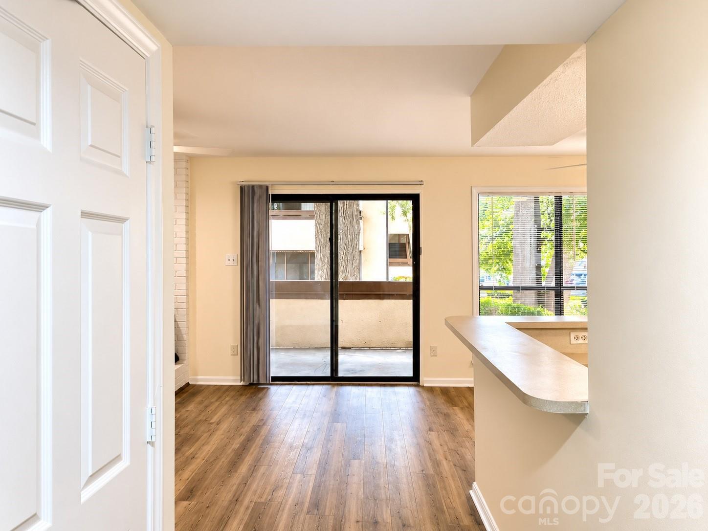 7220 Winery Lane — Charlotte