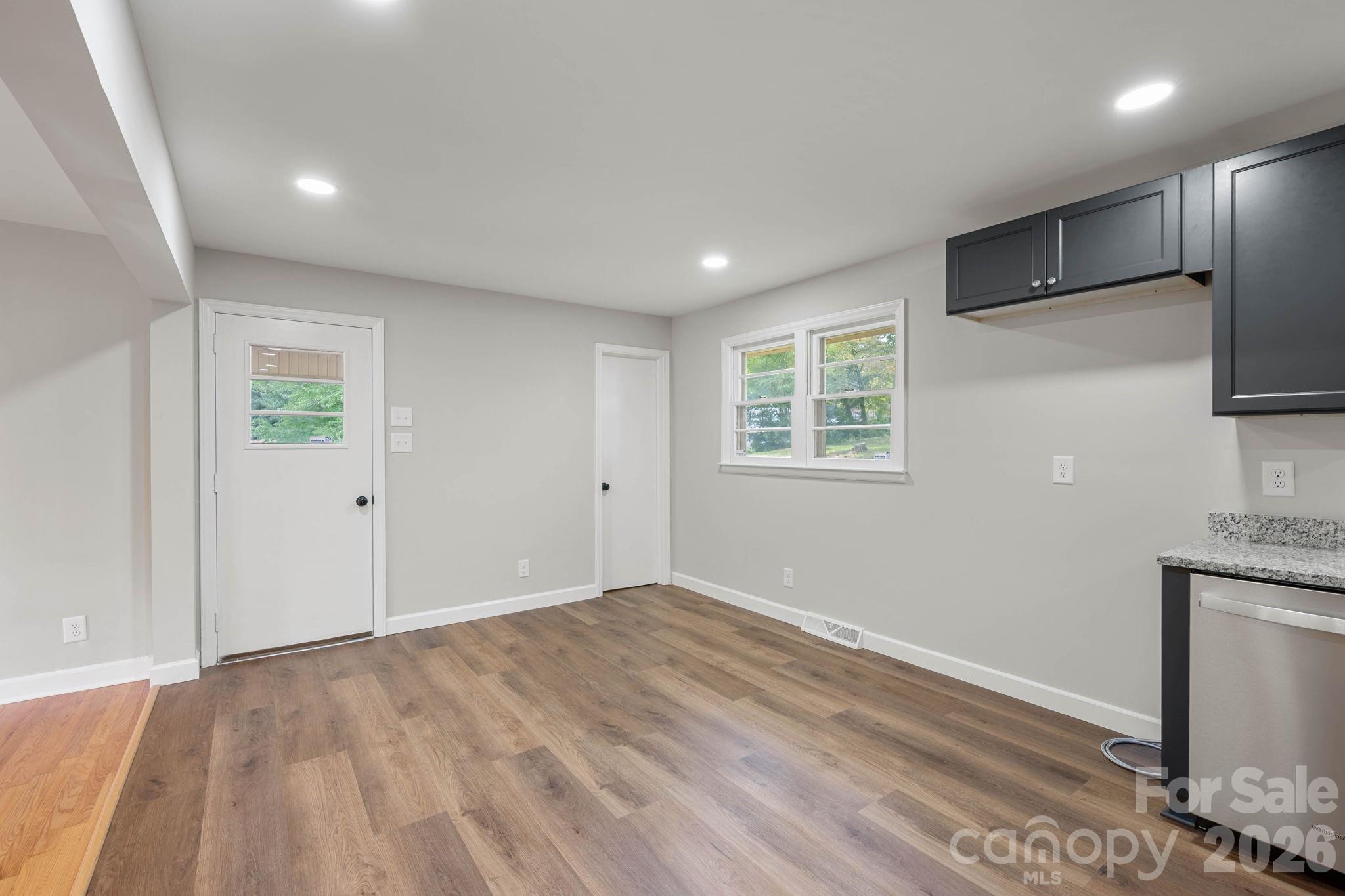901 S 10th Street — Bessemer City