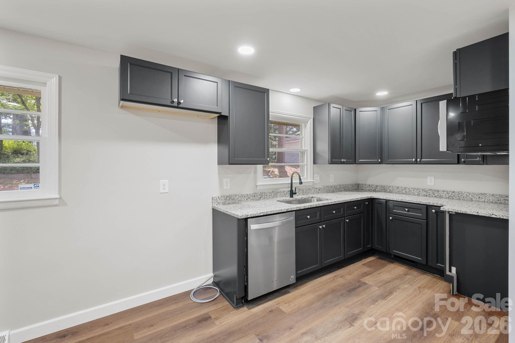 901 S 10th Street — Bessemer City