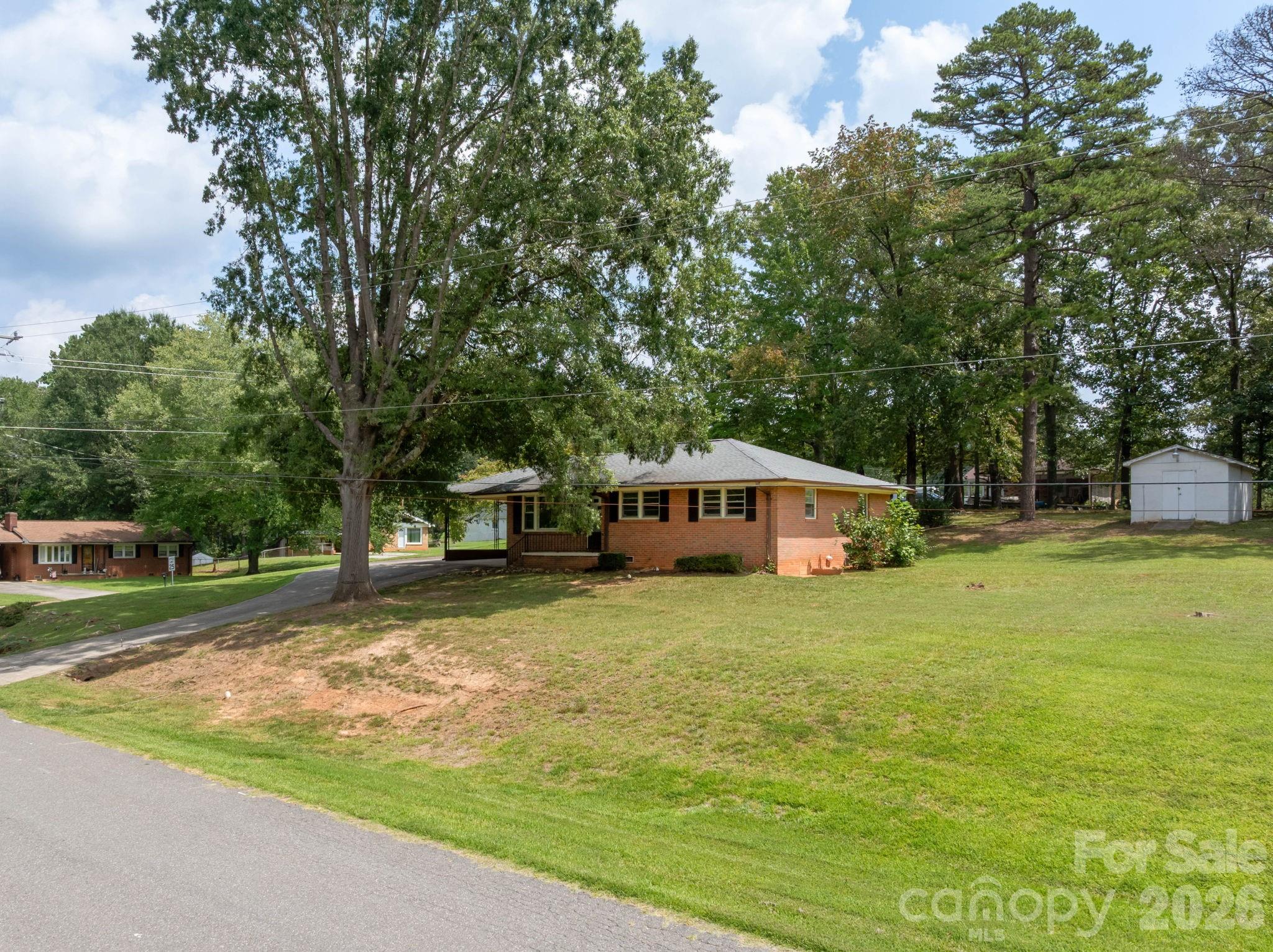 901 S 10th Street — Bessemer City
