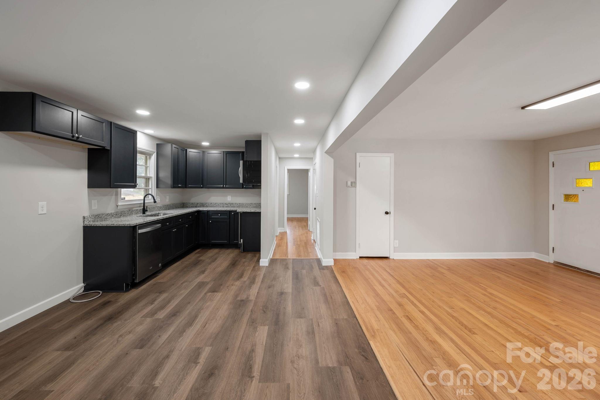 901 S 10th Street — Bessemer City