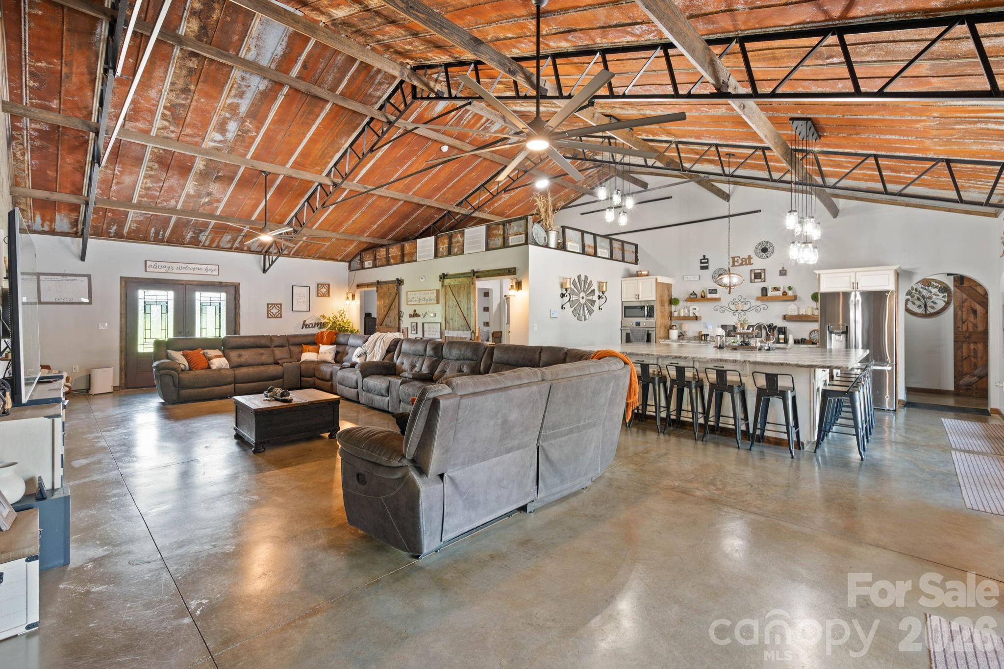 7562 Long Island Road — Catawba