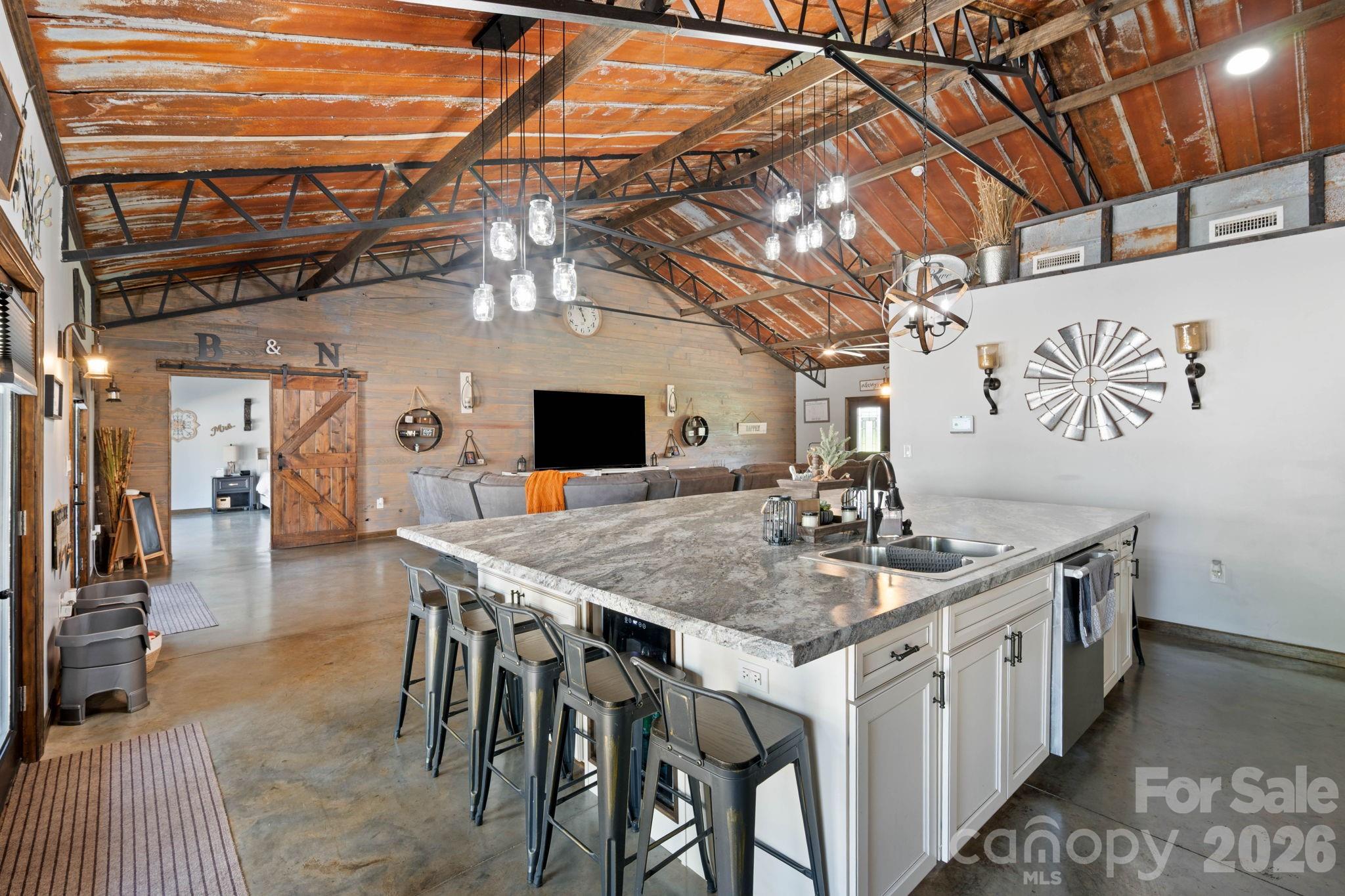 7562 Long Island Road — Catawba