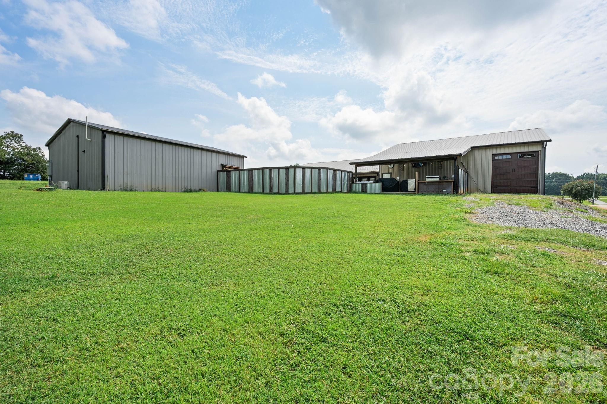 7562 Long Island Road — Catawba