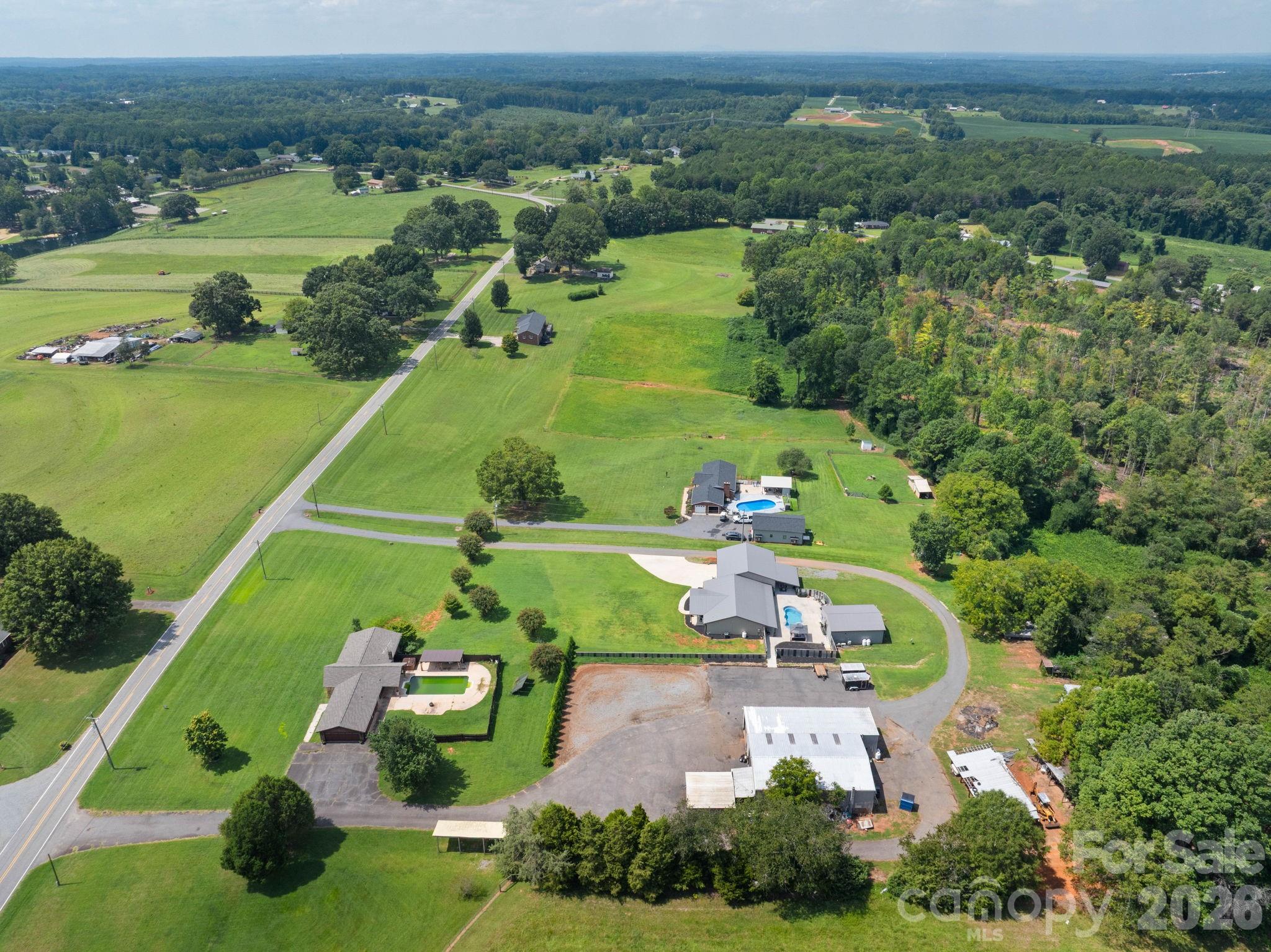 7562 Long Island Road — Catawba