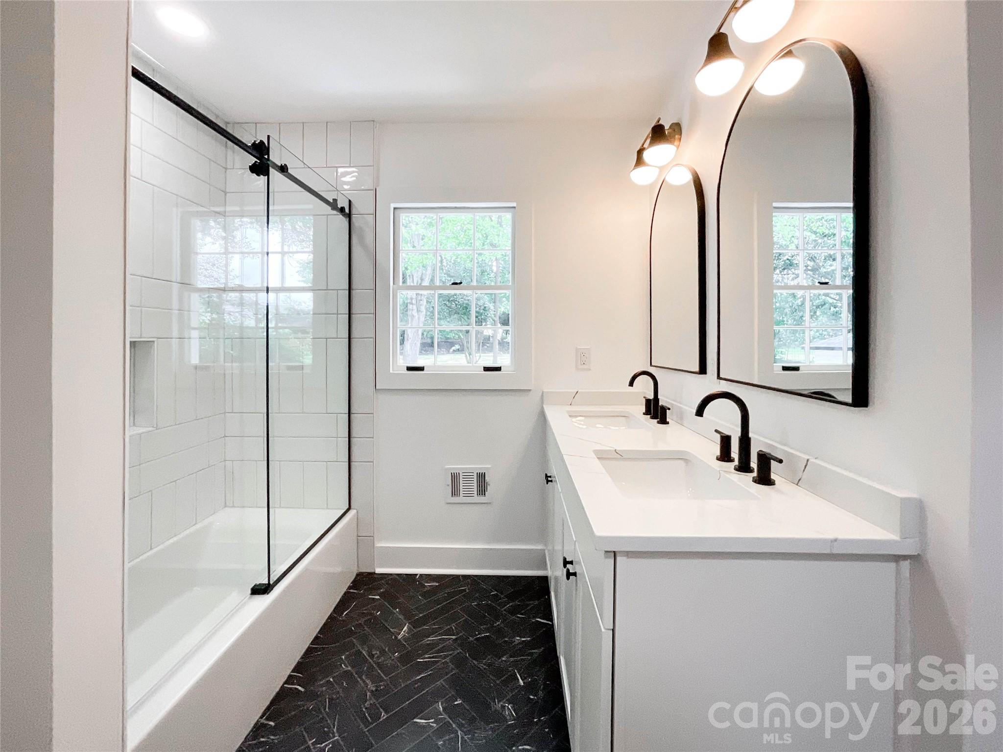 3011 Parkstone Drive — Charlotte