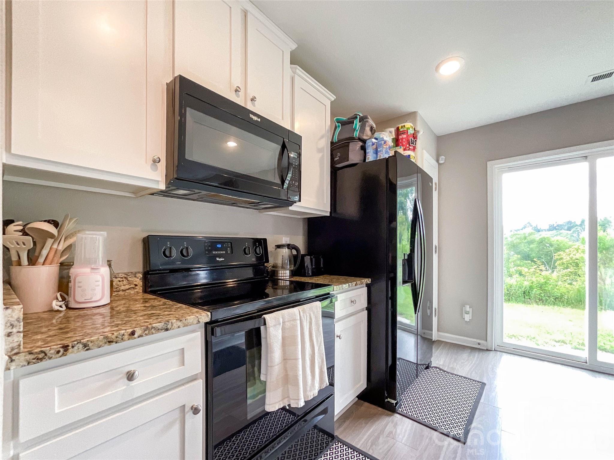3005 Chatuge Court — Charlotte