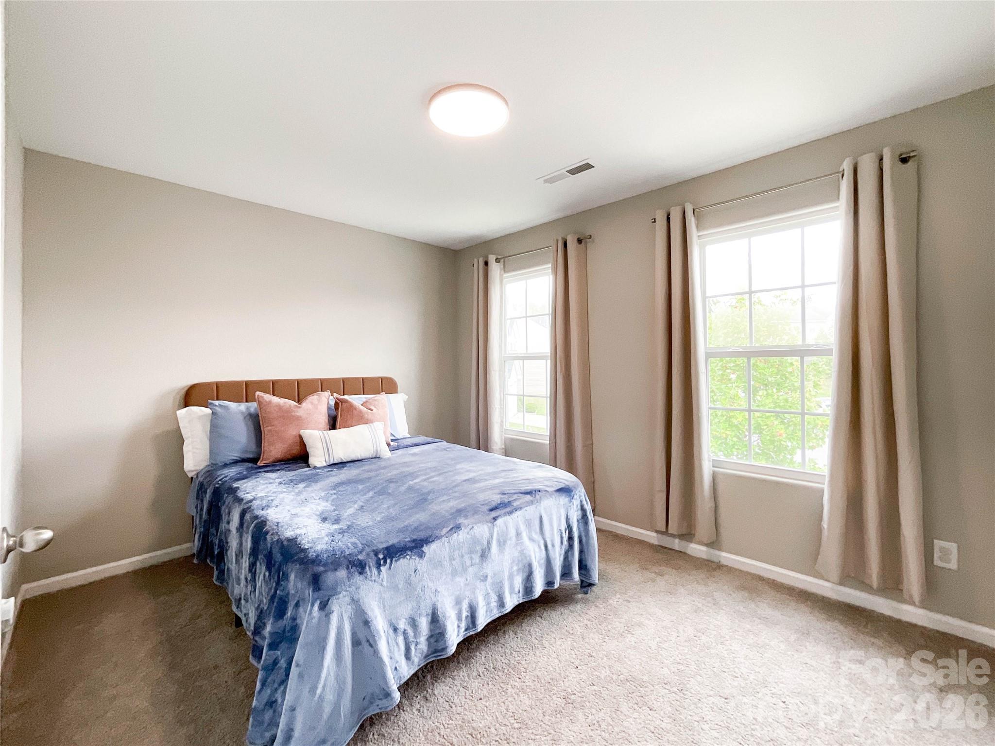 3005 Chatuge Court — Charlotte