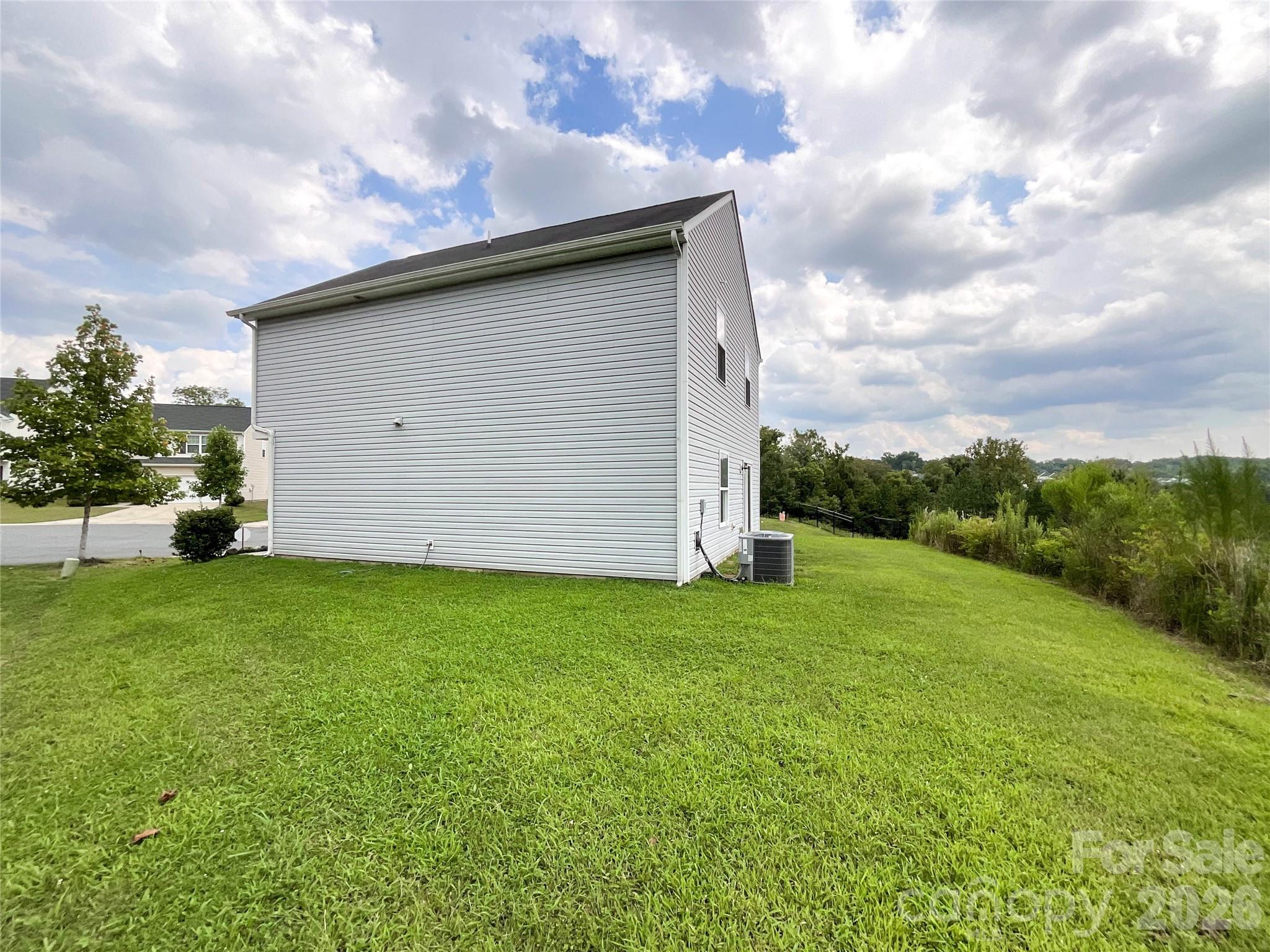3005 Chatuge Court — Charlotte