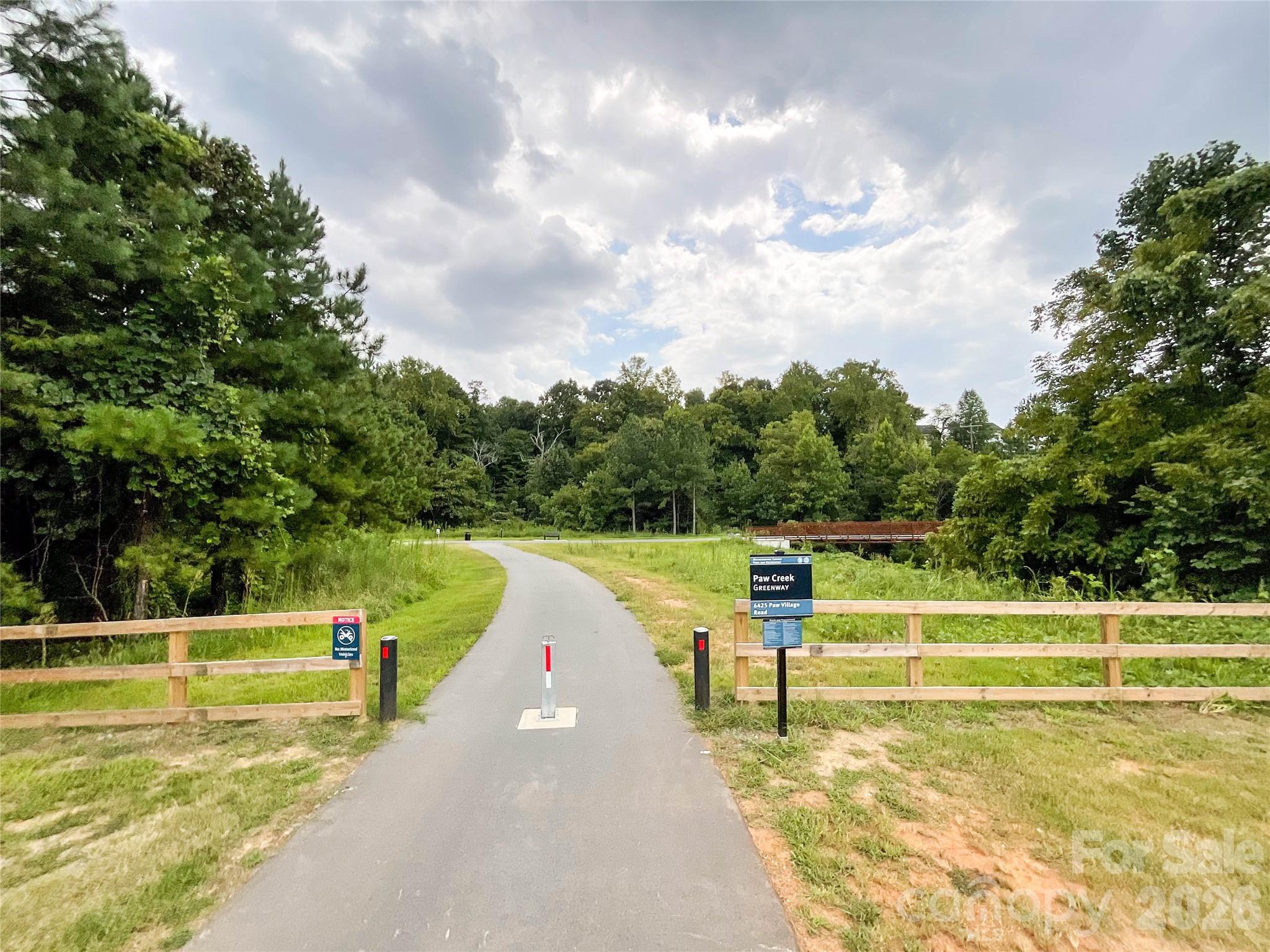 3005 Chatuge Court — Charlotte