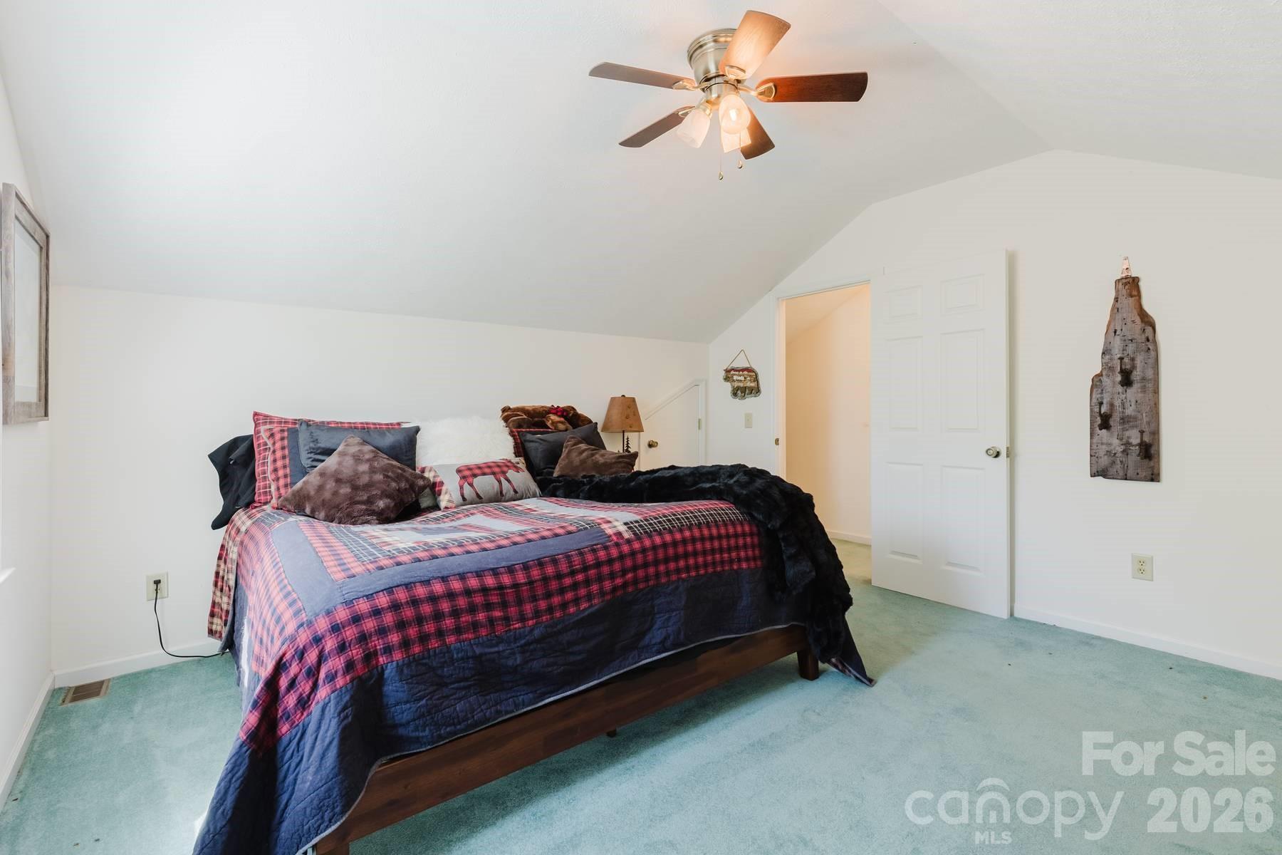 1380 Highway 19a Highway — Whittier