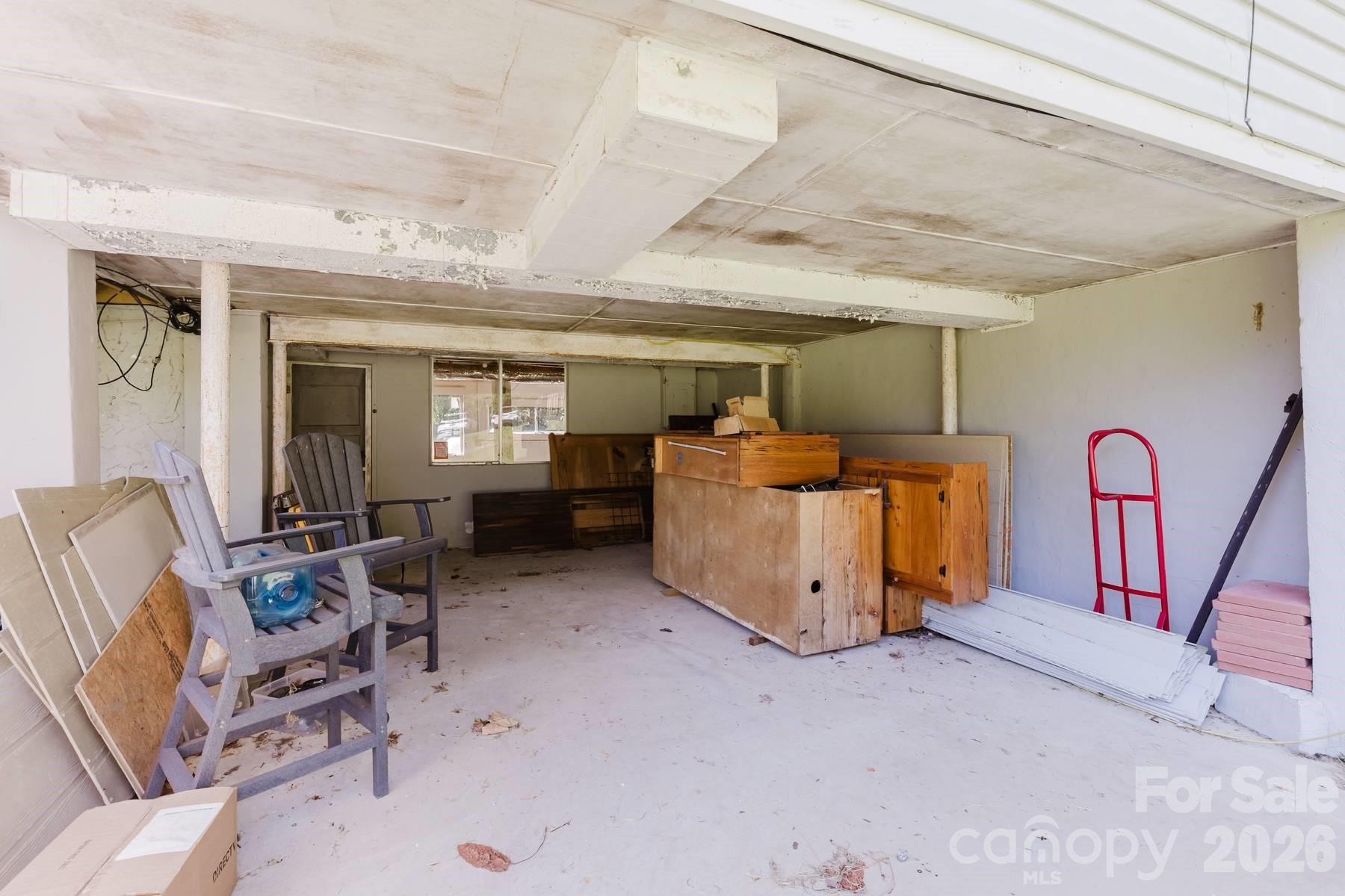 1380 Highway 19a Highway — Whittier