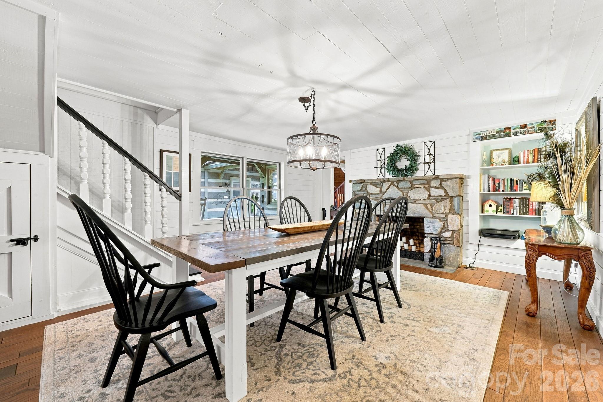 2595 Henderson Mill Road — Morganton