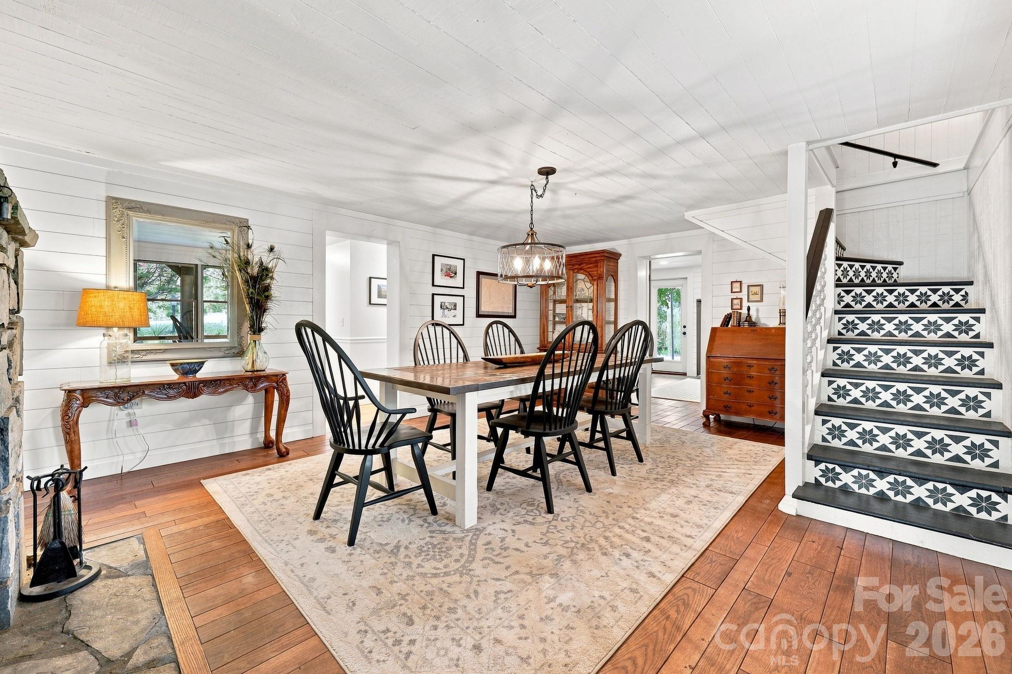 2595 Henderson Mill Road — Morganton