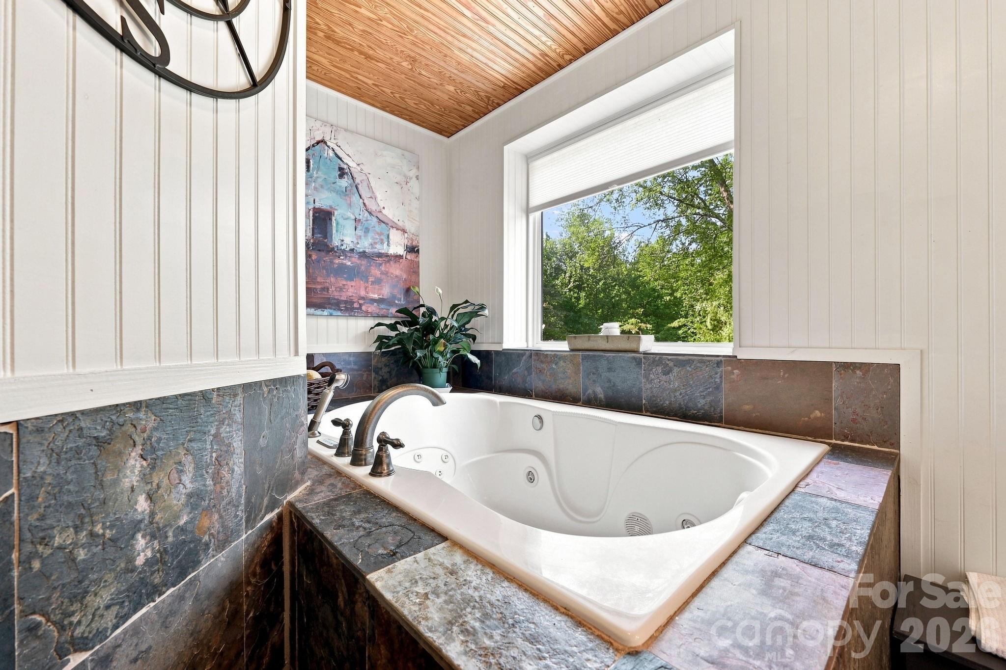 2595 Henderson Mill Road — Morganton