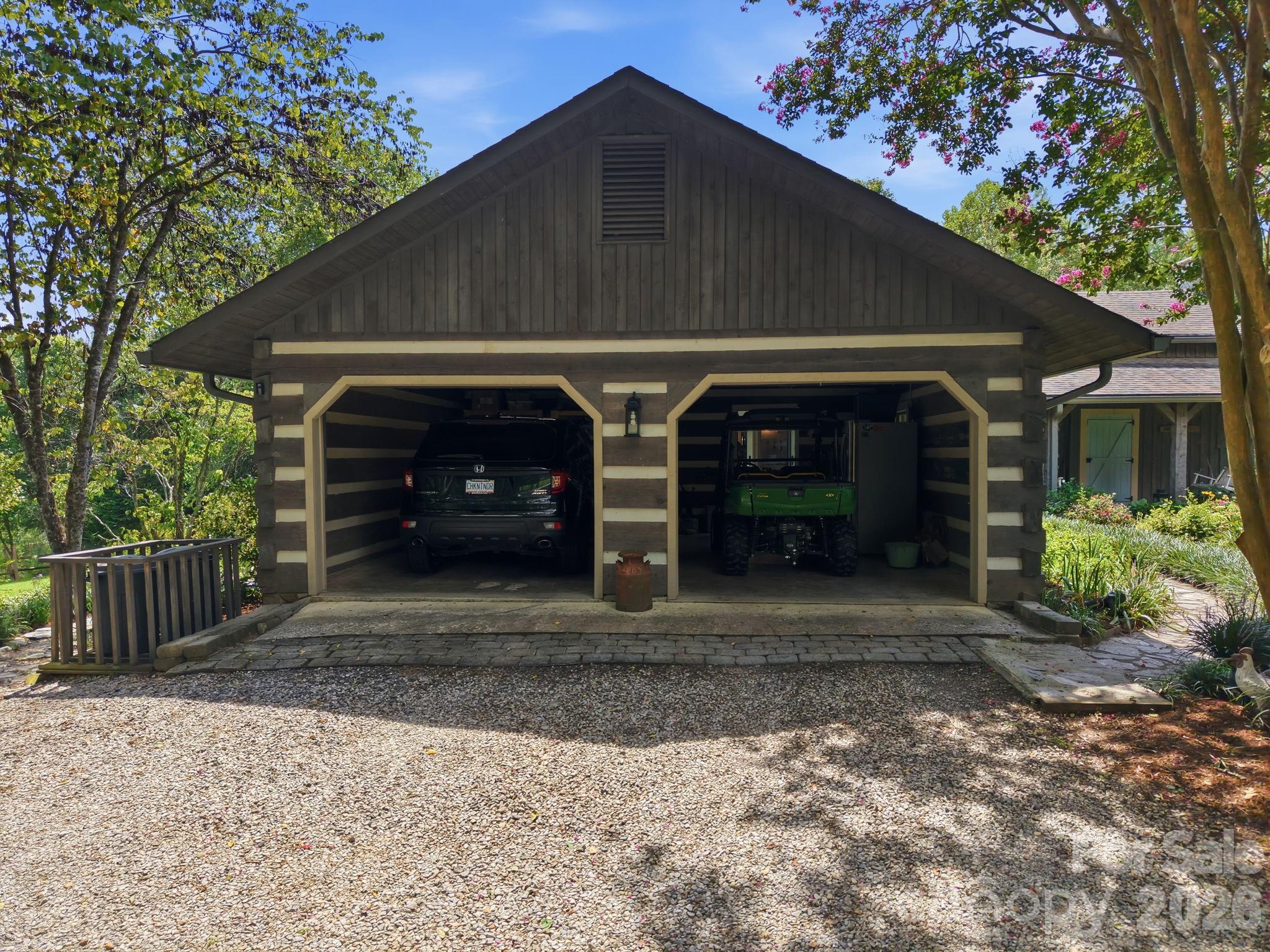 2595 Henderson Mill Road — Morganton