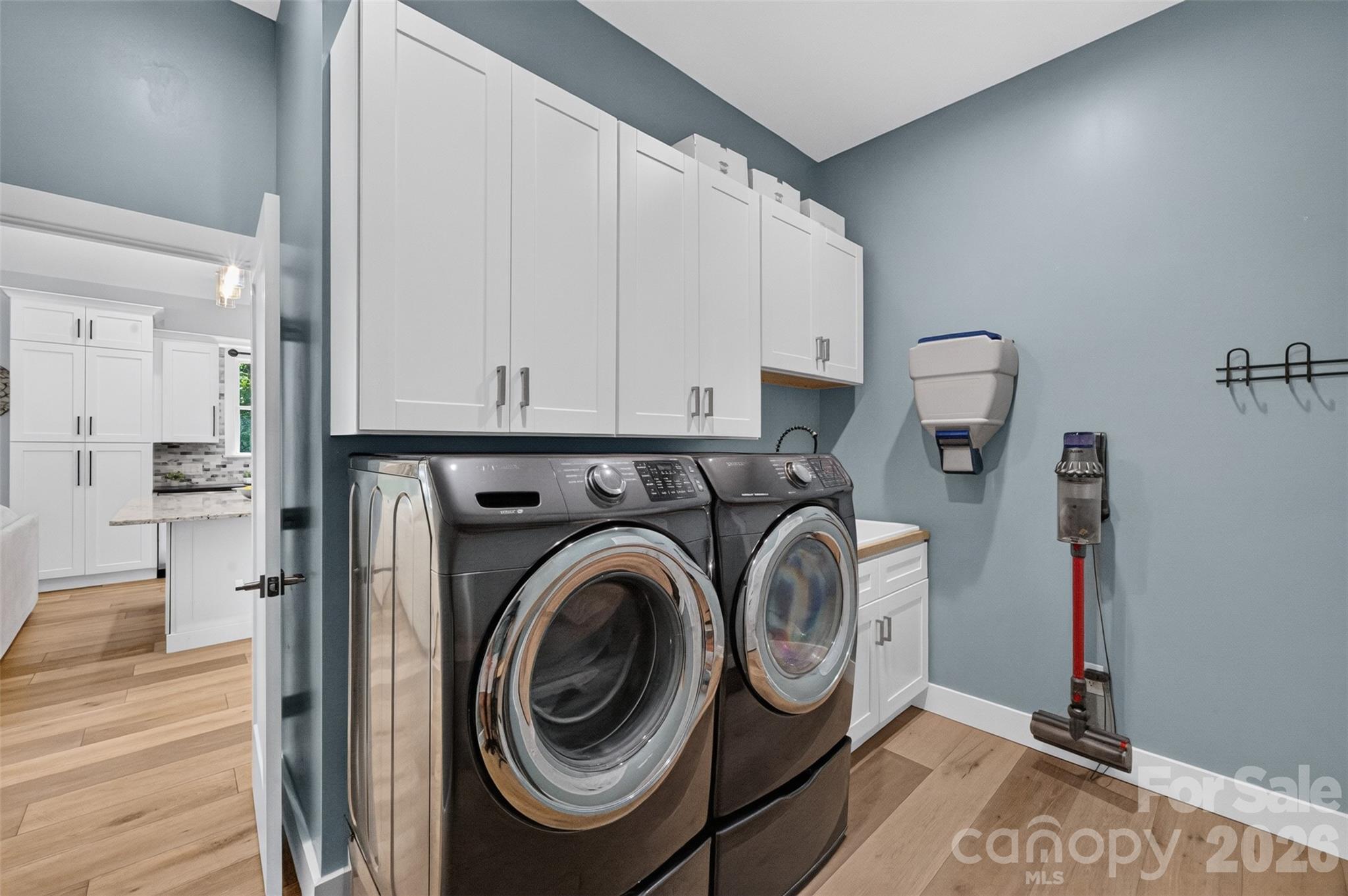 7342 Milan Drive — Huntersville