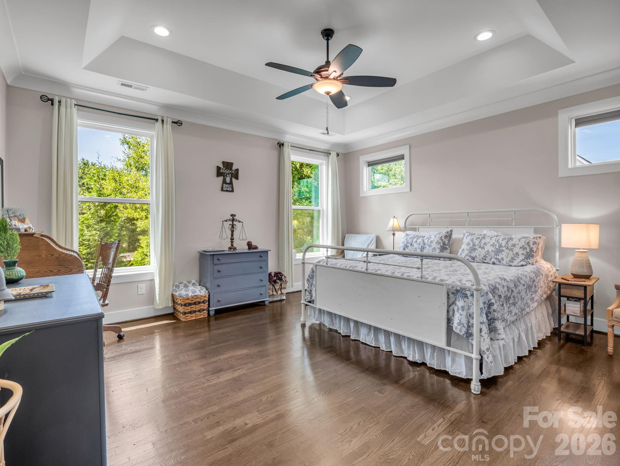 718 Tinsberry Lane — Inman