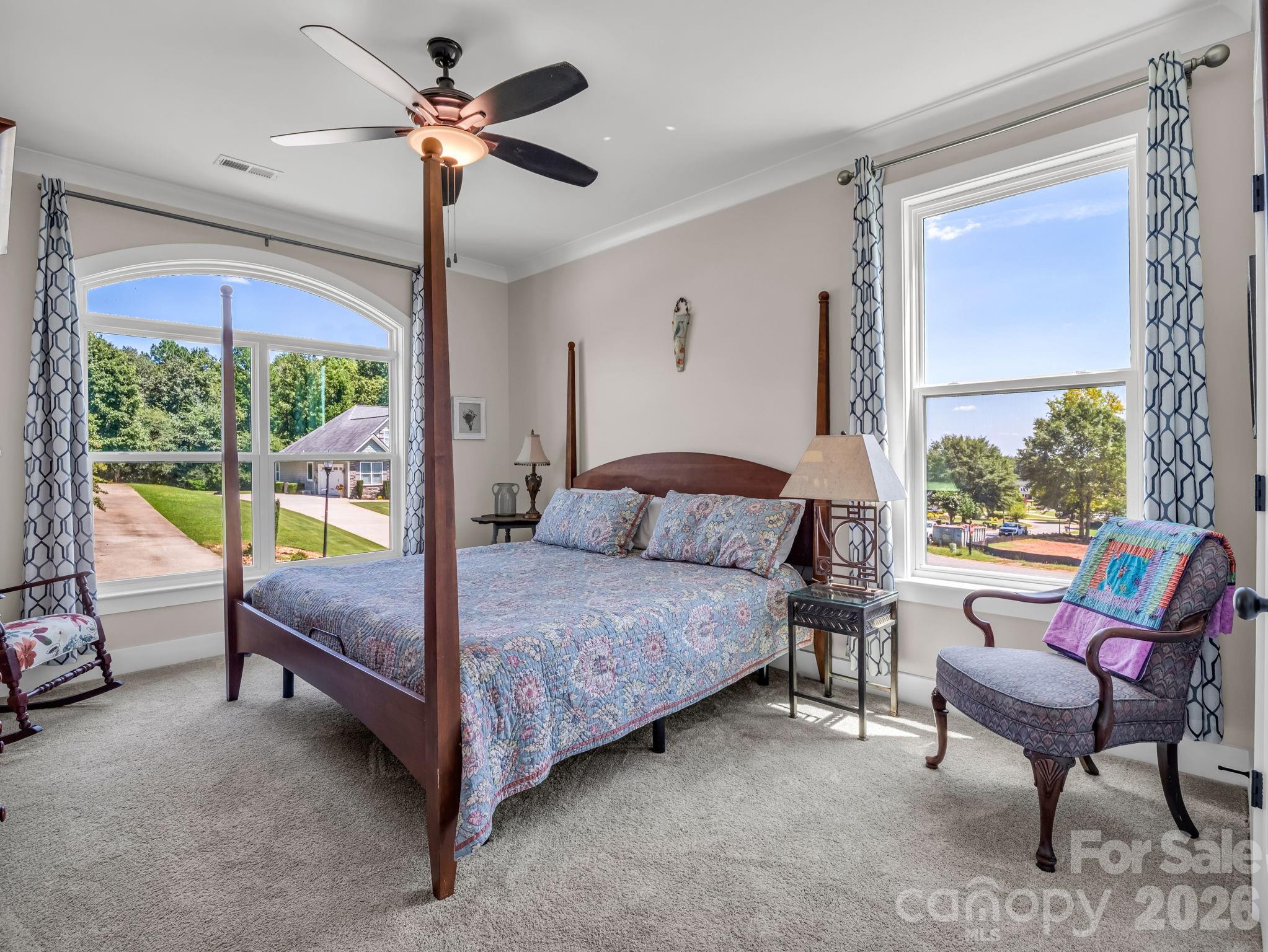 718 Tinsberry Lane — Inman