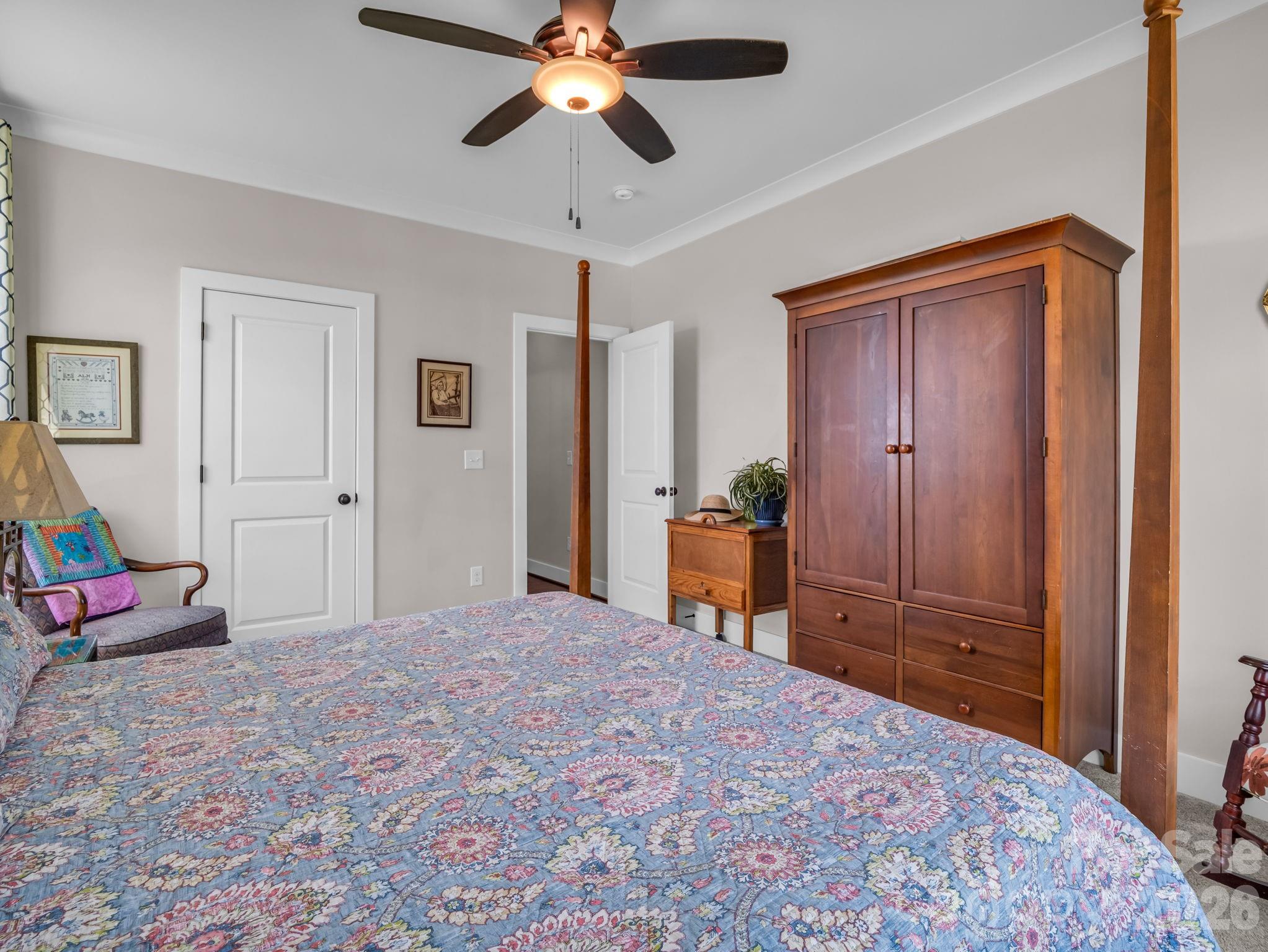 718 Tinsberry Lane — Inman