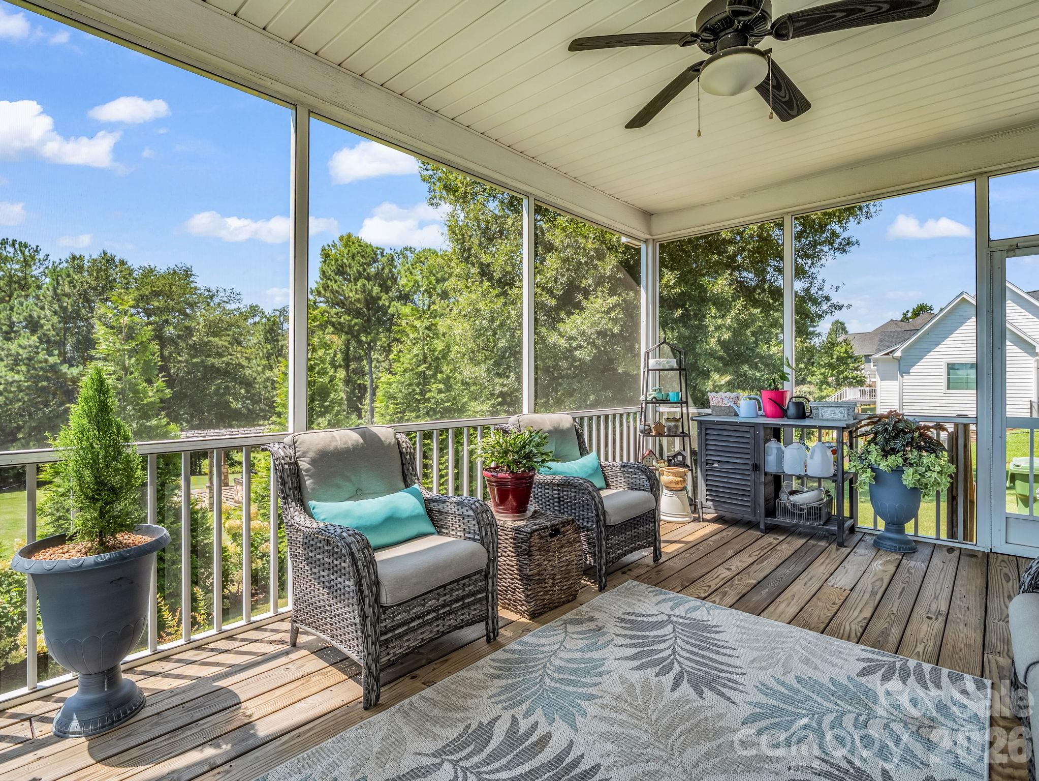 718 Tinsberry Lane — Inman