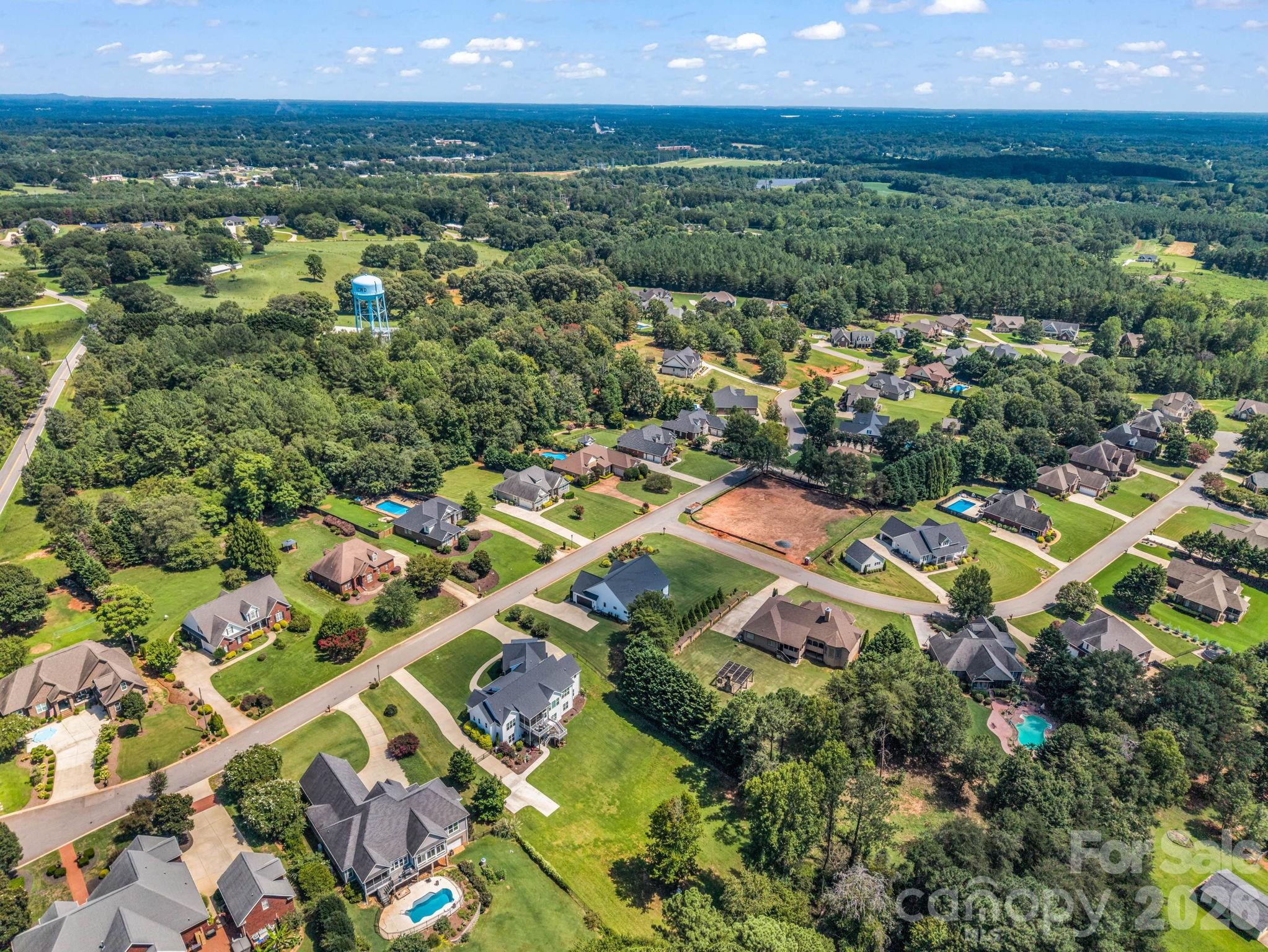 718 Tinsberry Lane — Inman