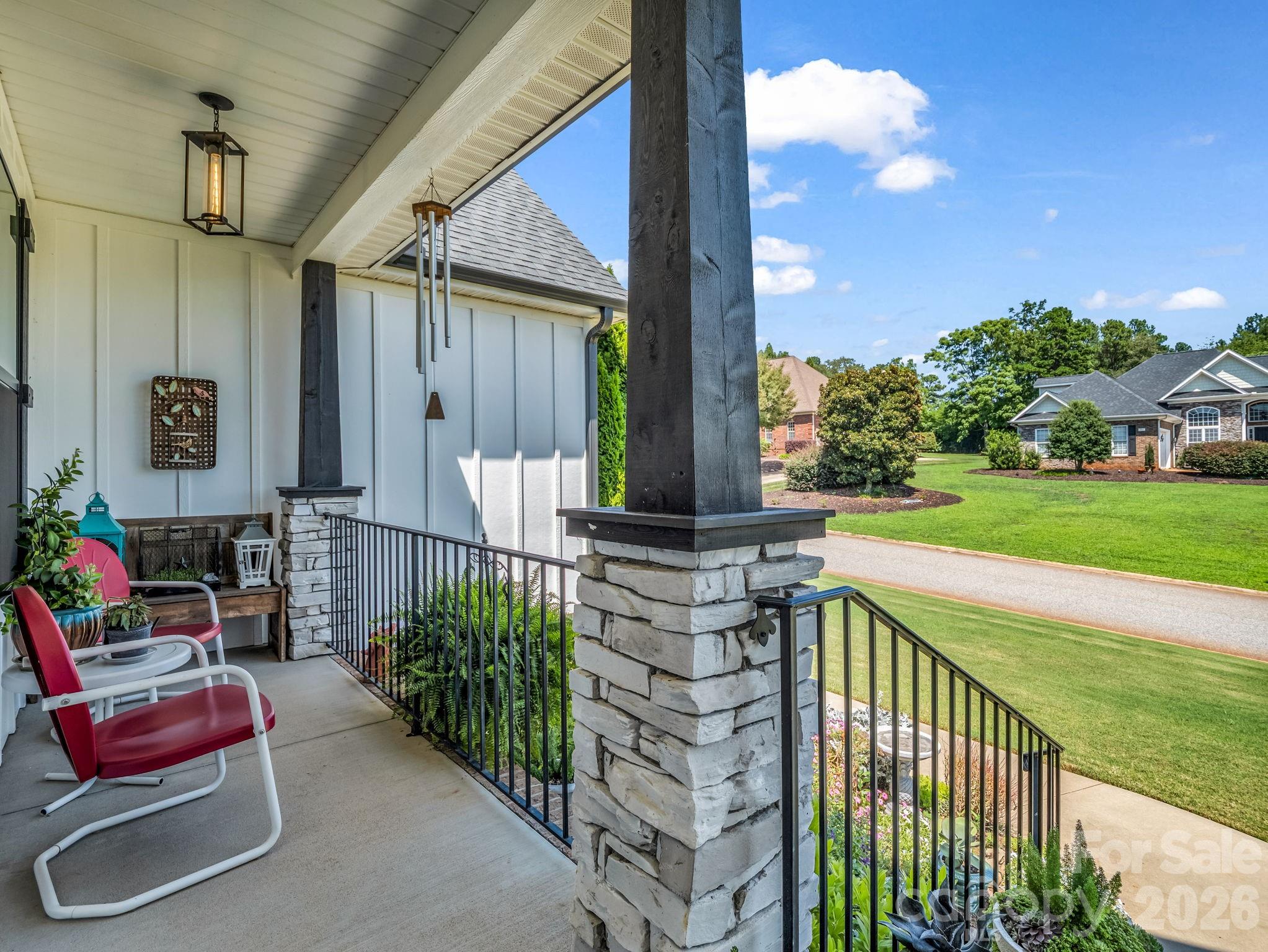 718 Tinsberry Lane — Inman