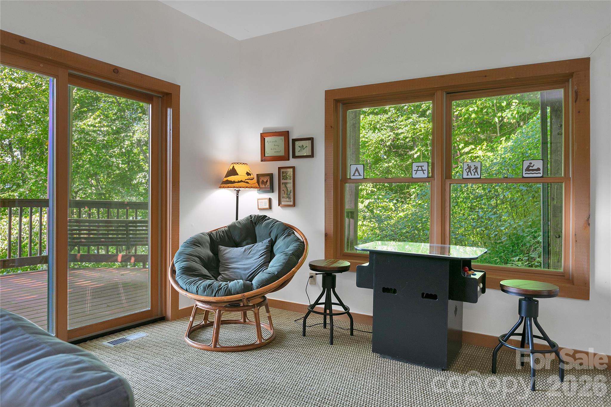 135 Ridge Top Drive — Topton