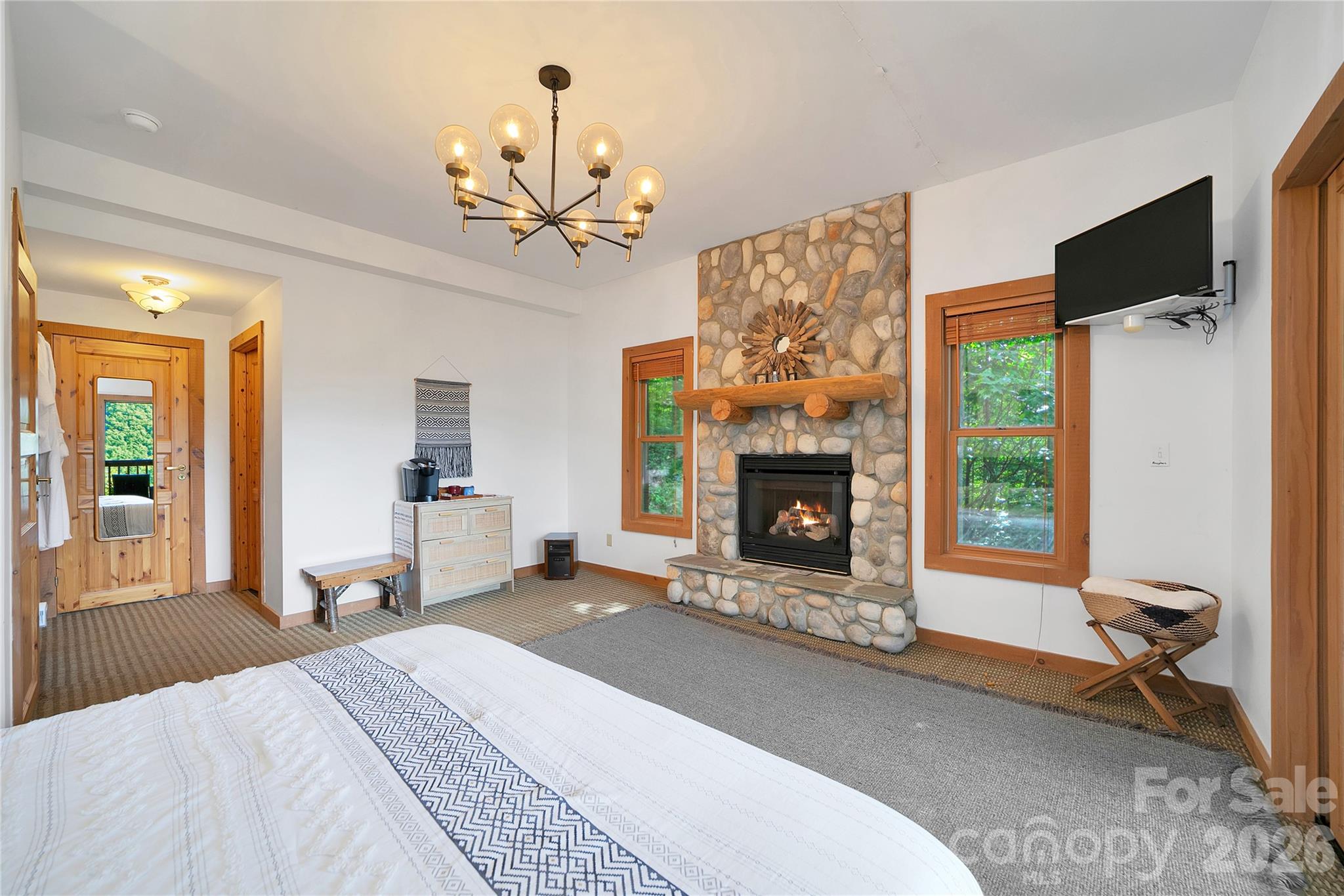 135 Ridge Top Drive — Topton